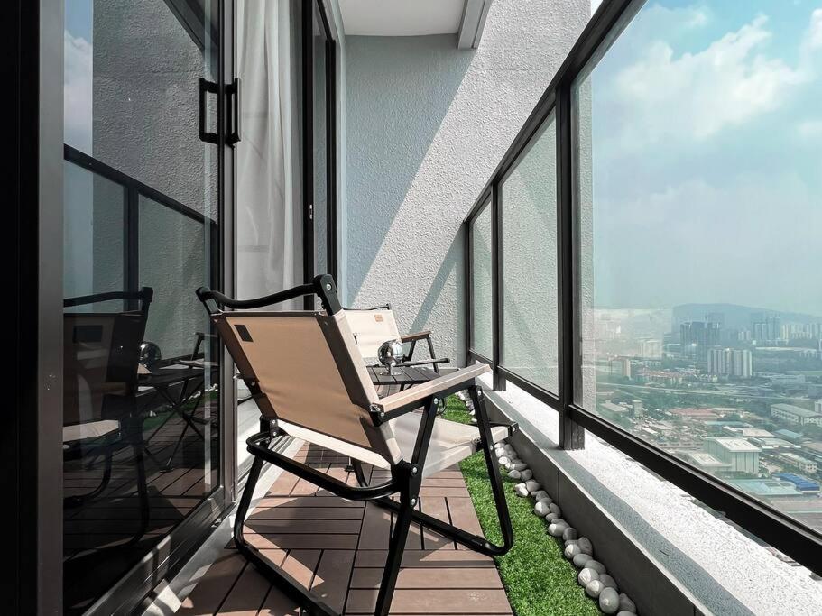 Cosy Trion KL CITY 2R2B