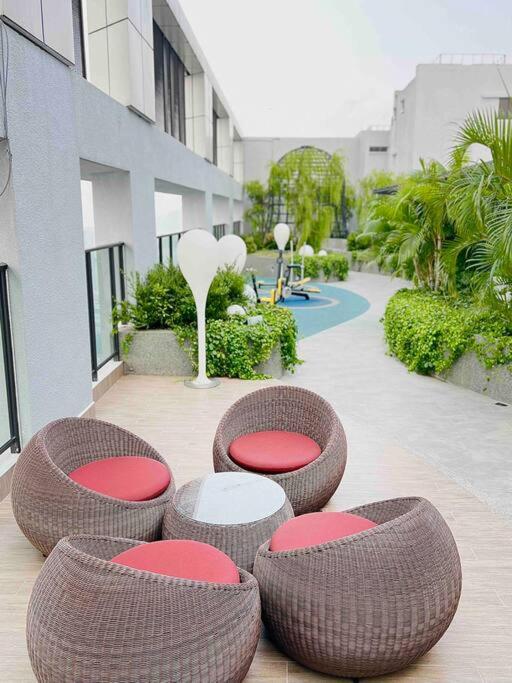 Cosy Trion KL CITY 2R2B
