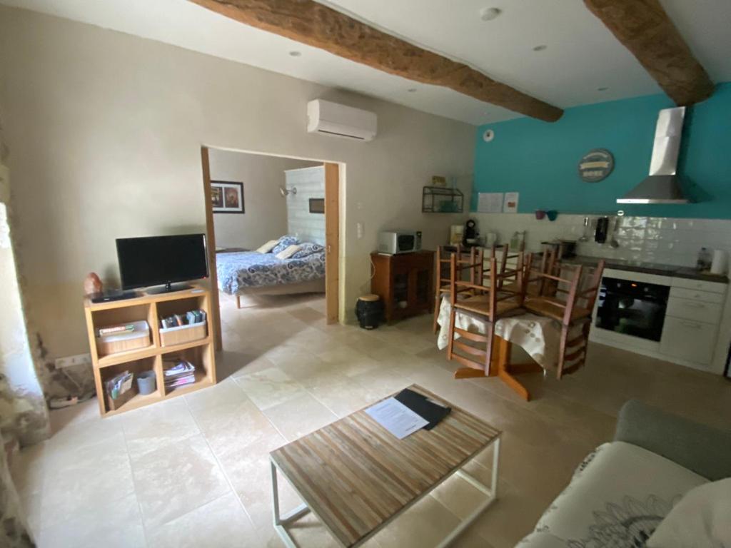 Photo 17