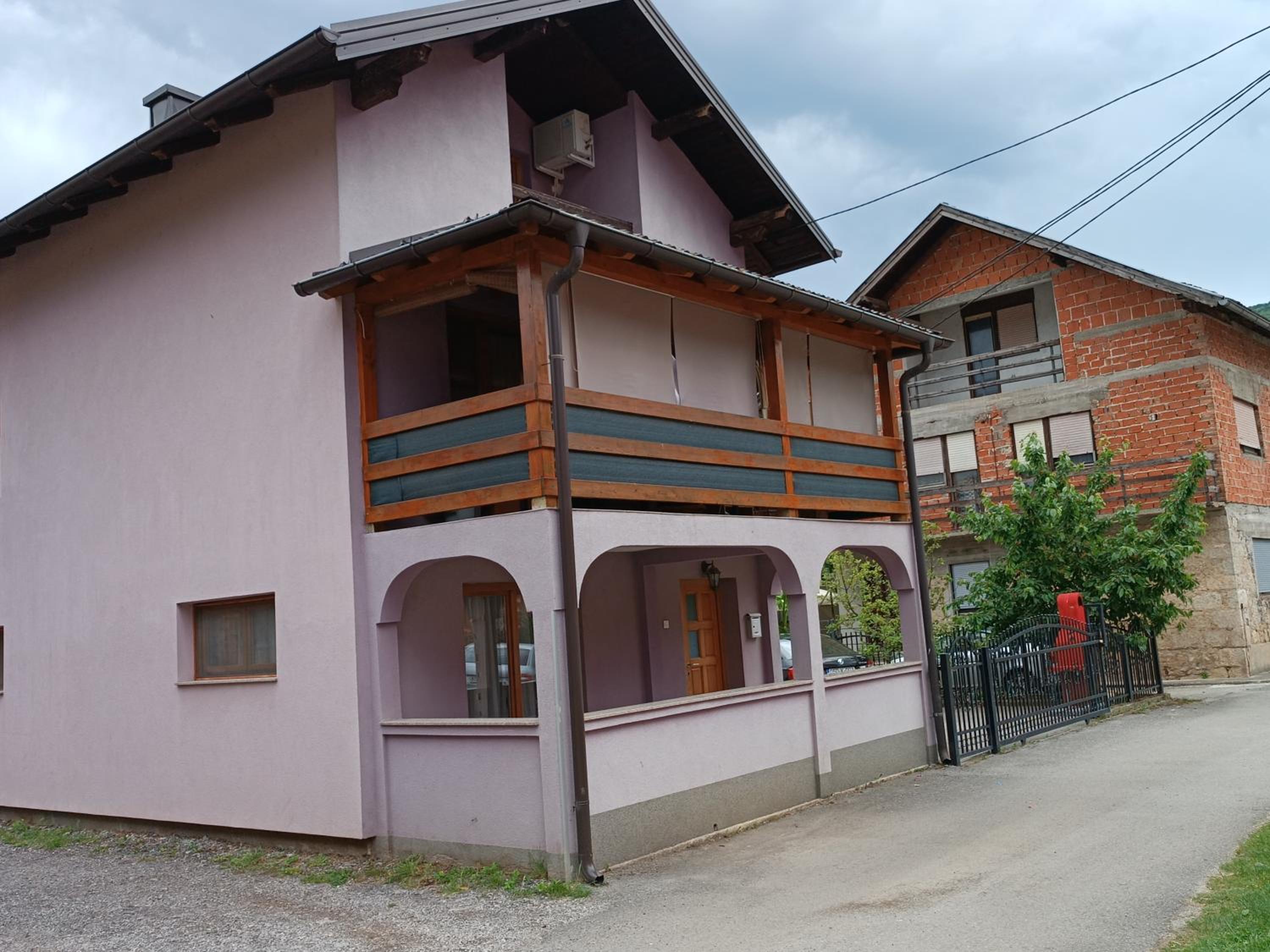 Apartman EMA