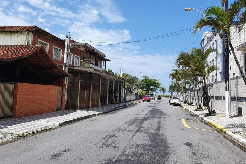 Cantinho pé na areia em Praia Grande
