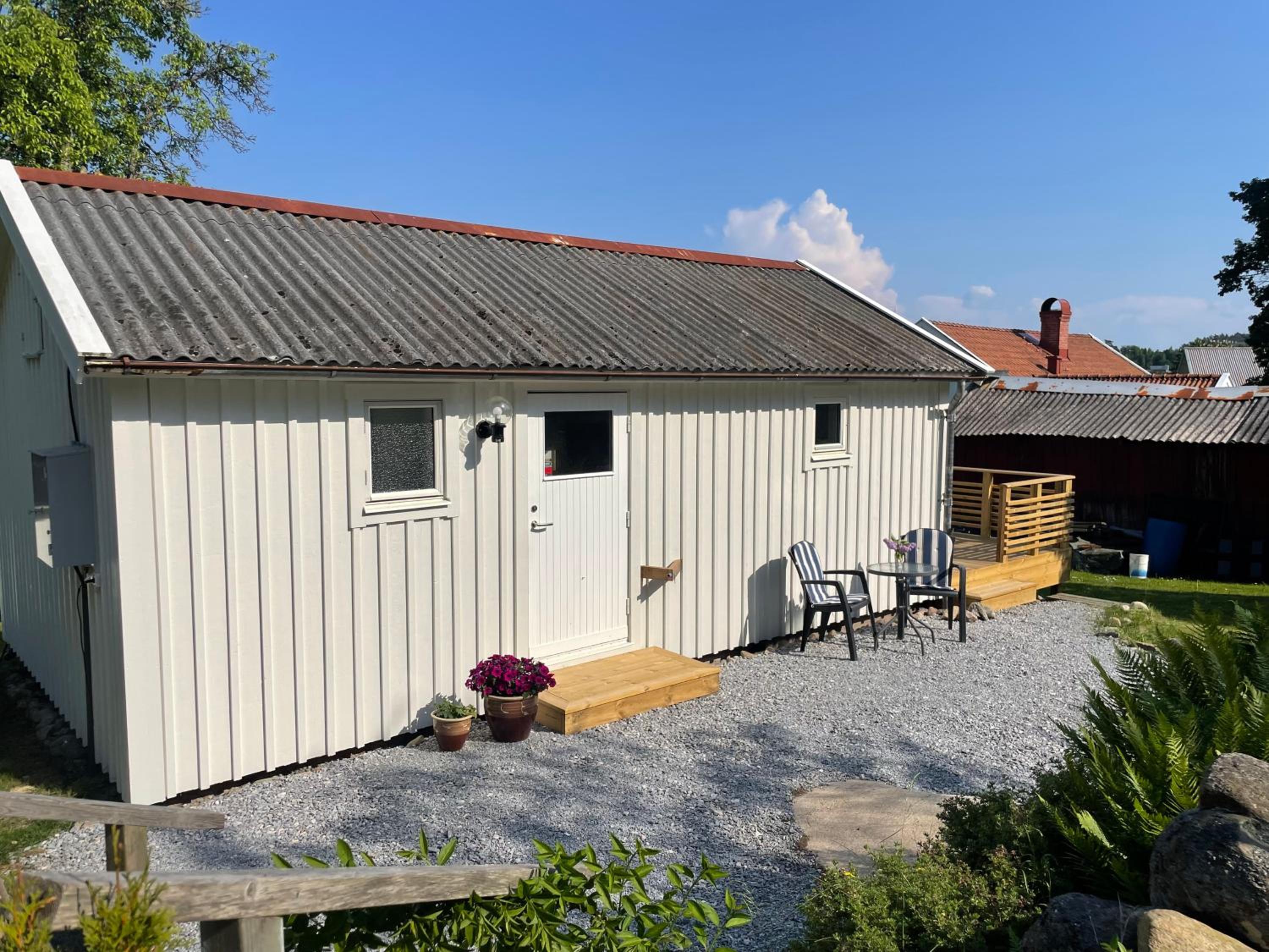 Stuga Tjörn/Almösund