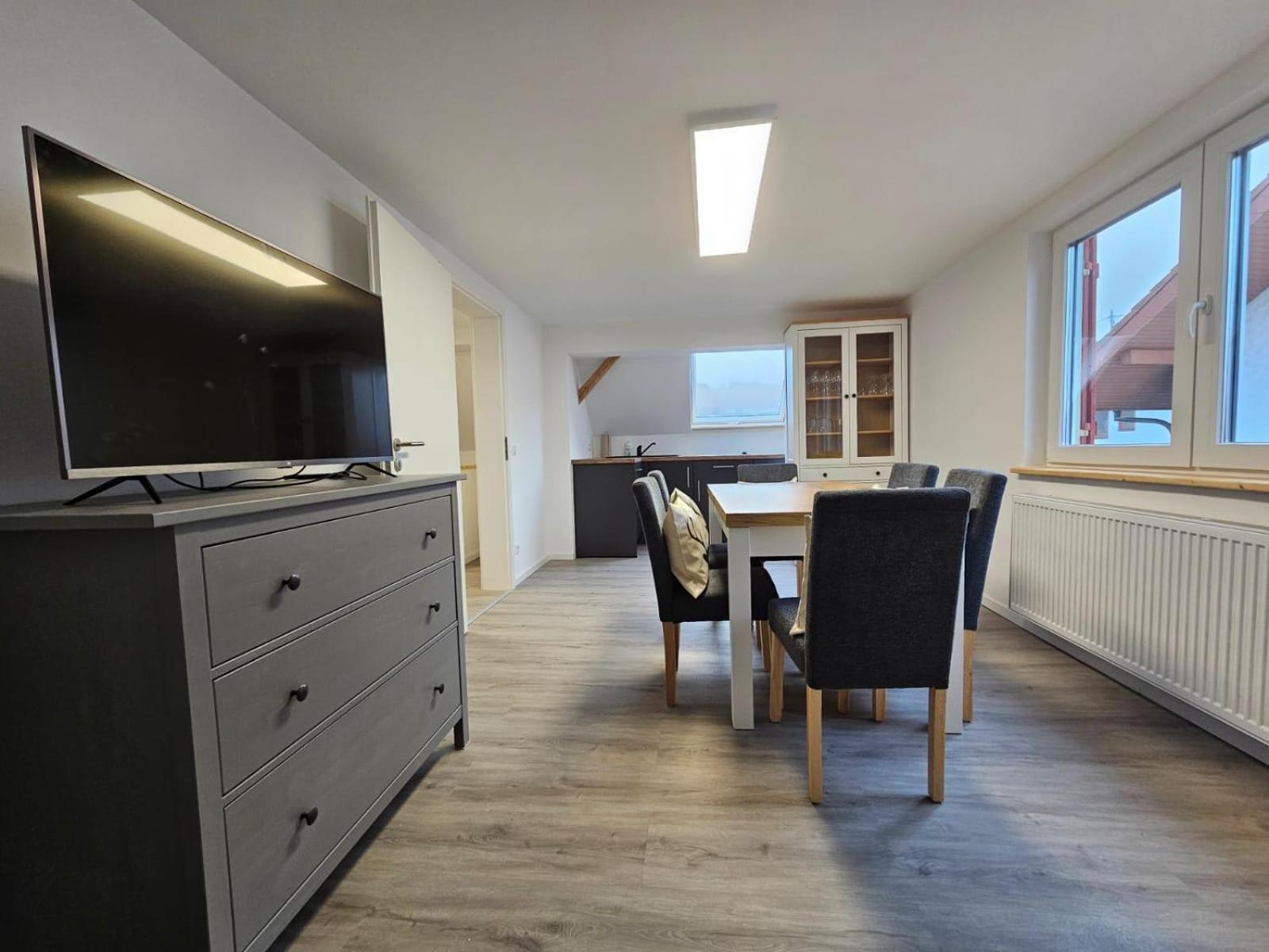 Alte Apotheke - Moderne Wohnung mit Dachgeschoss