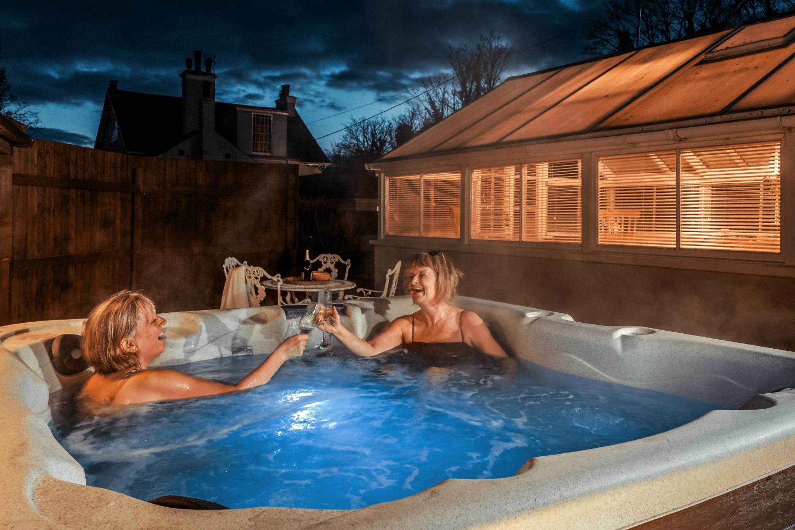 The Cottage - Characterful, coastal family home with new hot tub view 2