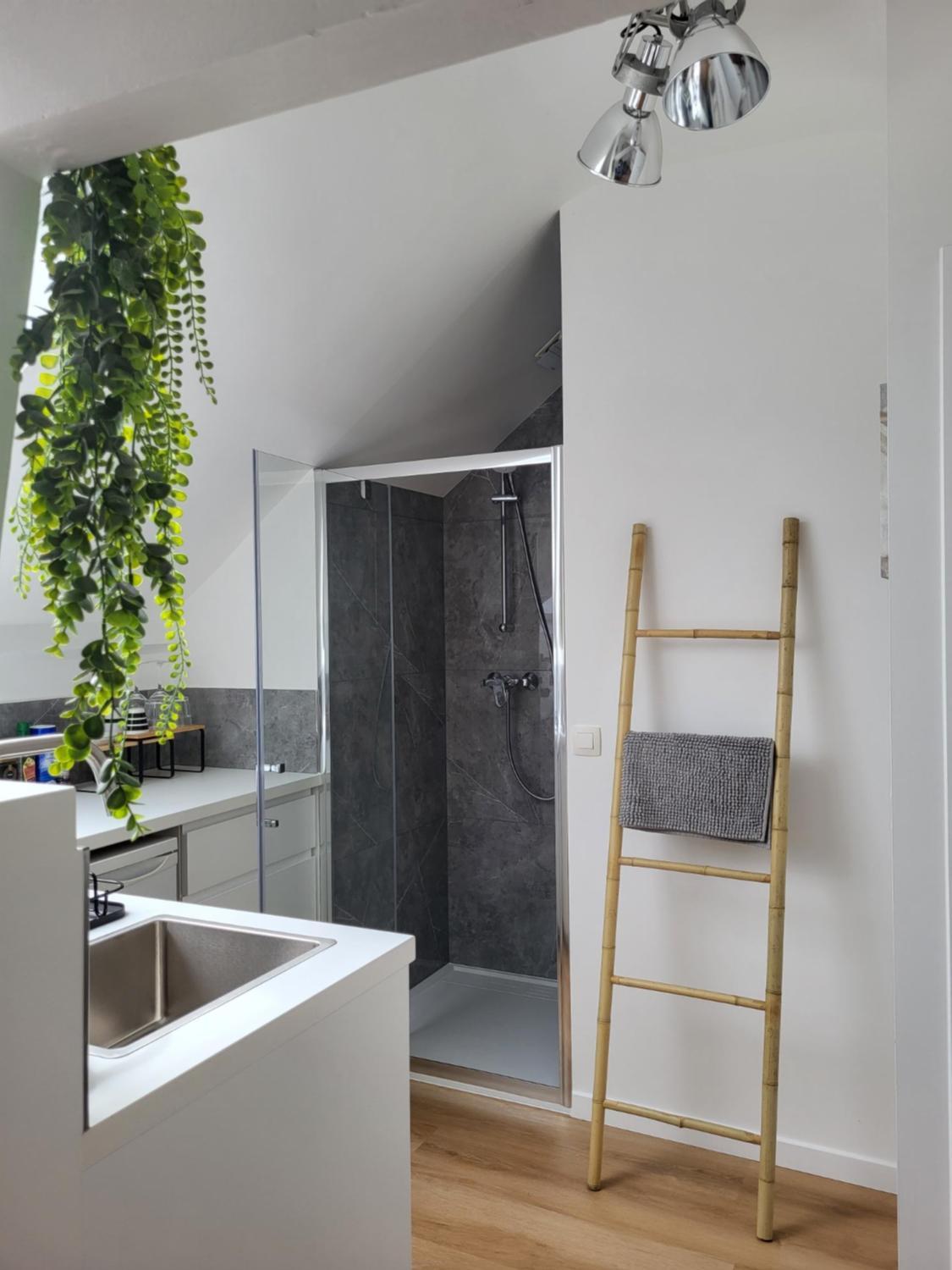 Studios idéalement situés - EU