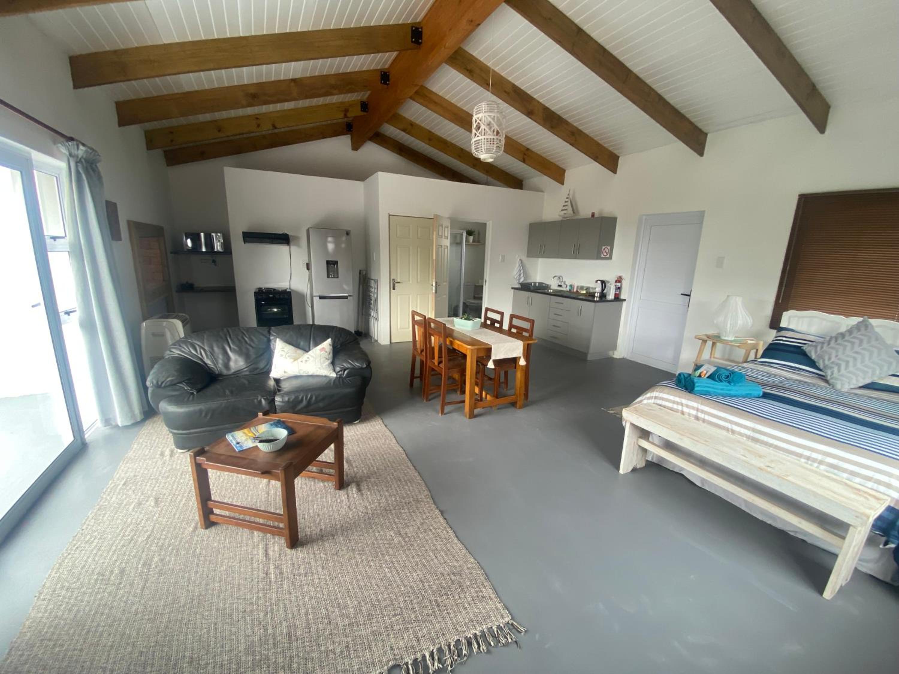 Sunset View Self- Catering Yzerfontein view 4