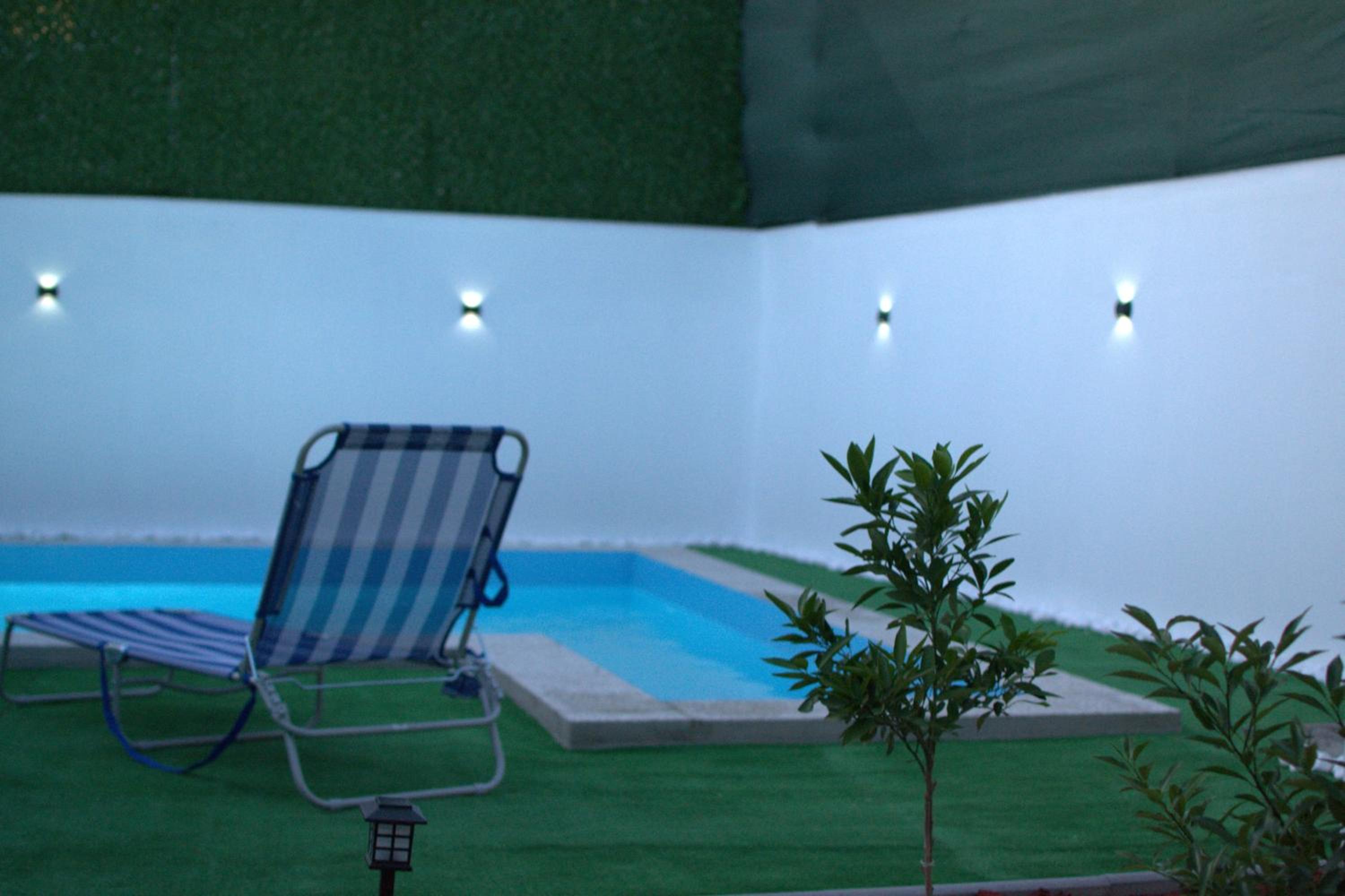 Hills Holiday House