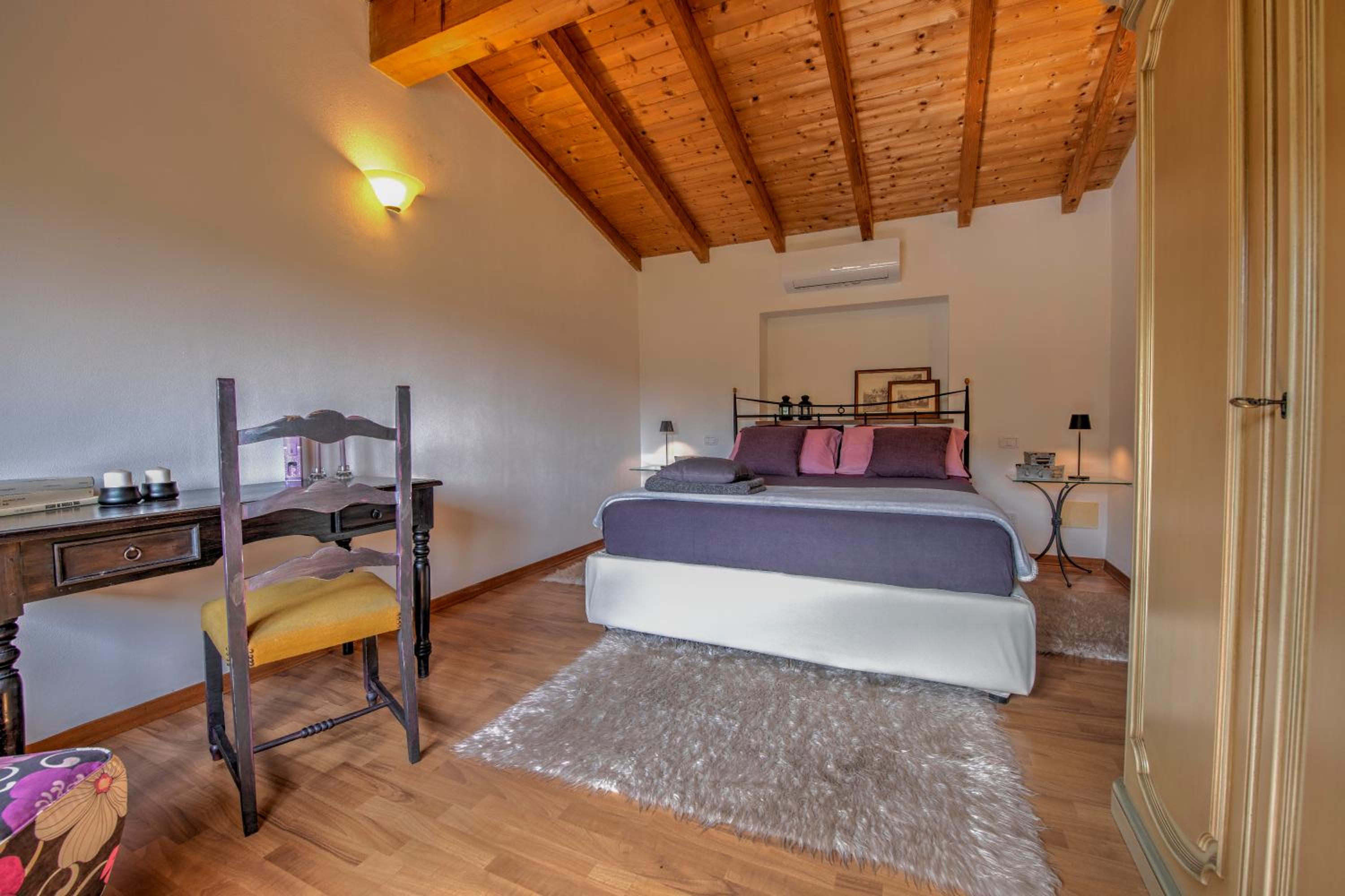 270 - Le Yucche Country House, nel verde di Casarza, 15 Minuti d'auto dal Mare