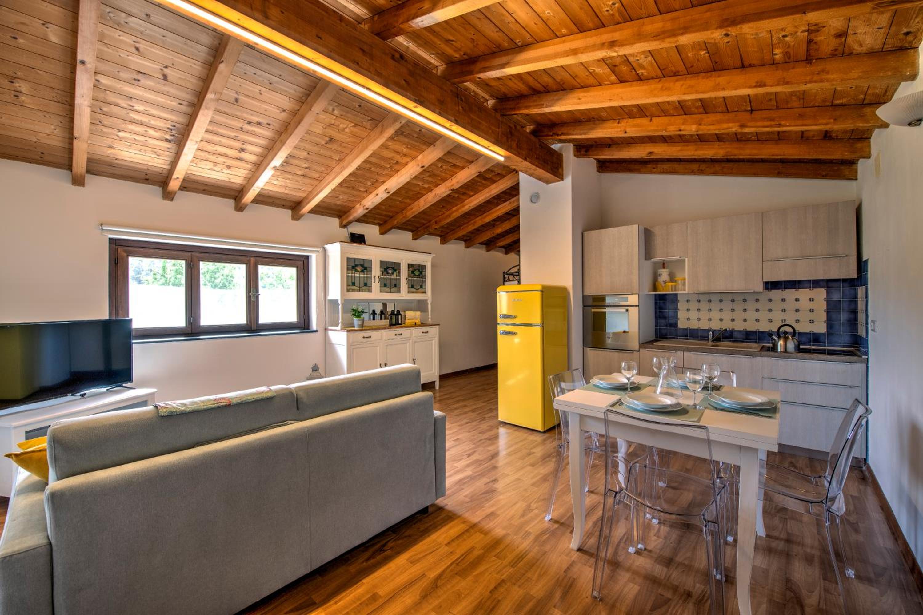 270 - Le Yucche Country House, nel verde di Casarza, 15 Minuti d'auto dal Mare