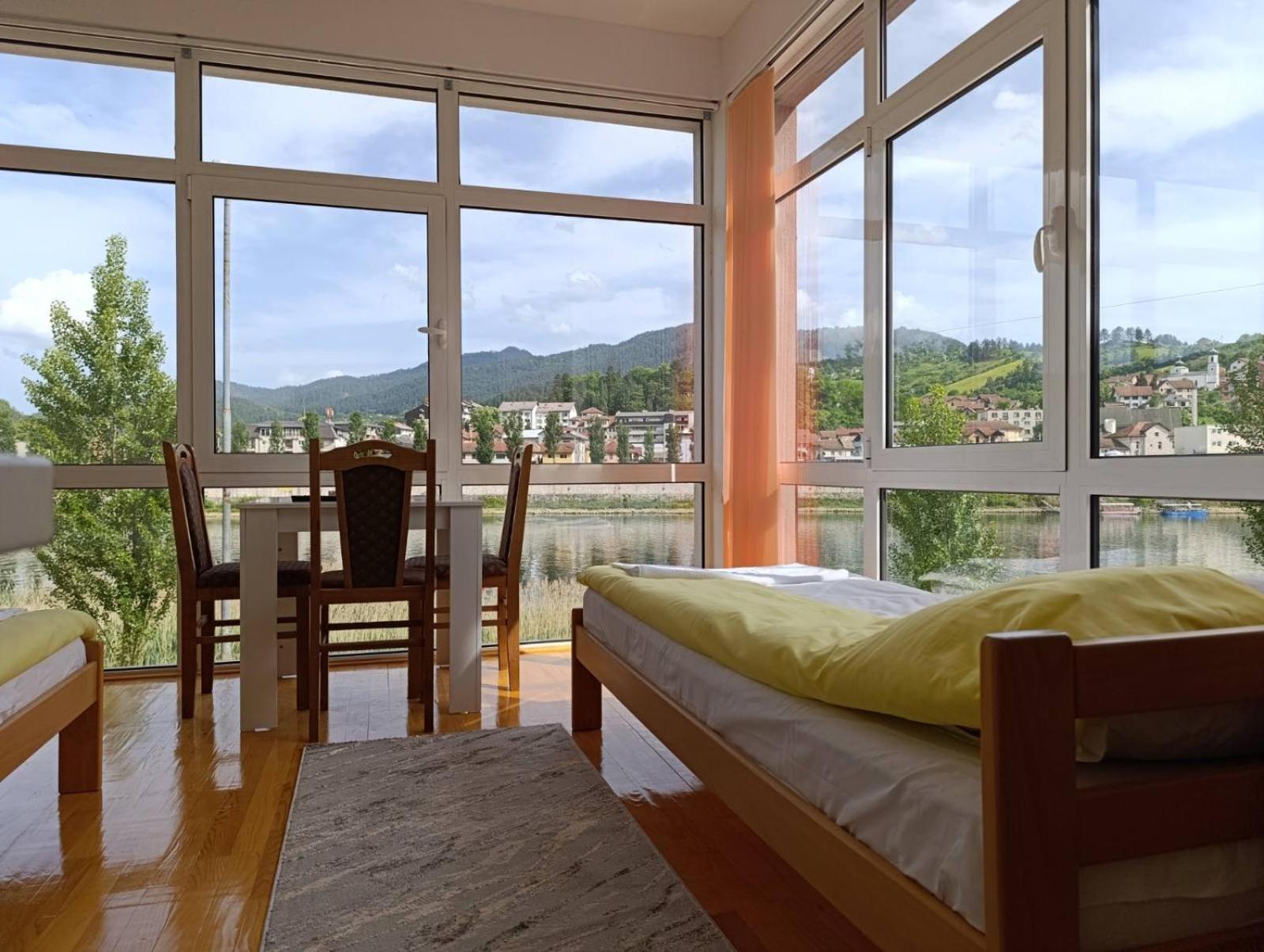 Apartmani Helena
