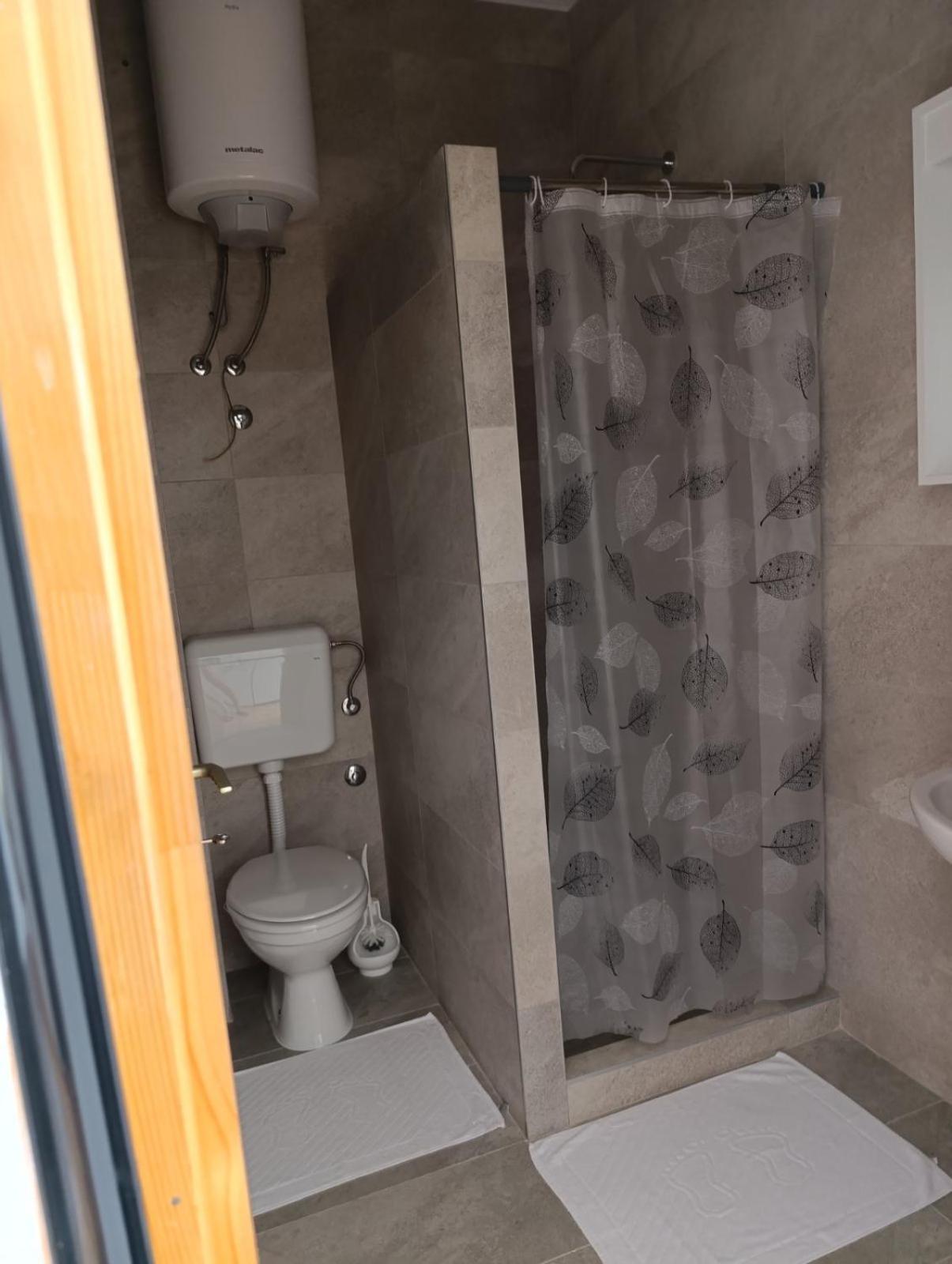 Apartmani Helena