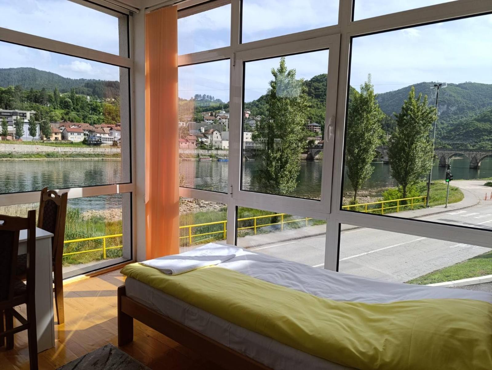 Apartmani Helena
