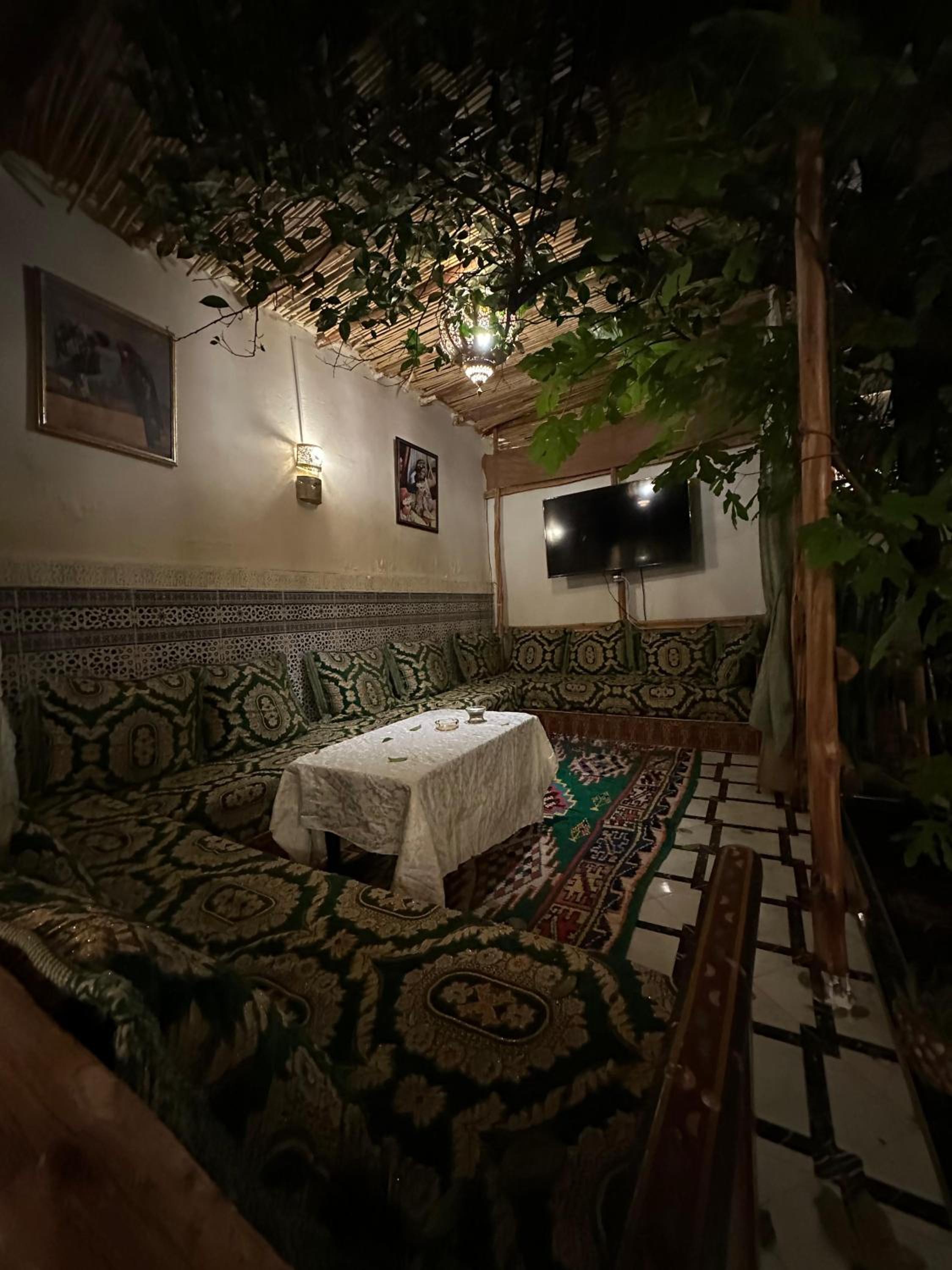 lounge