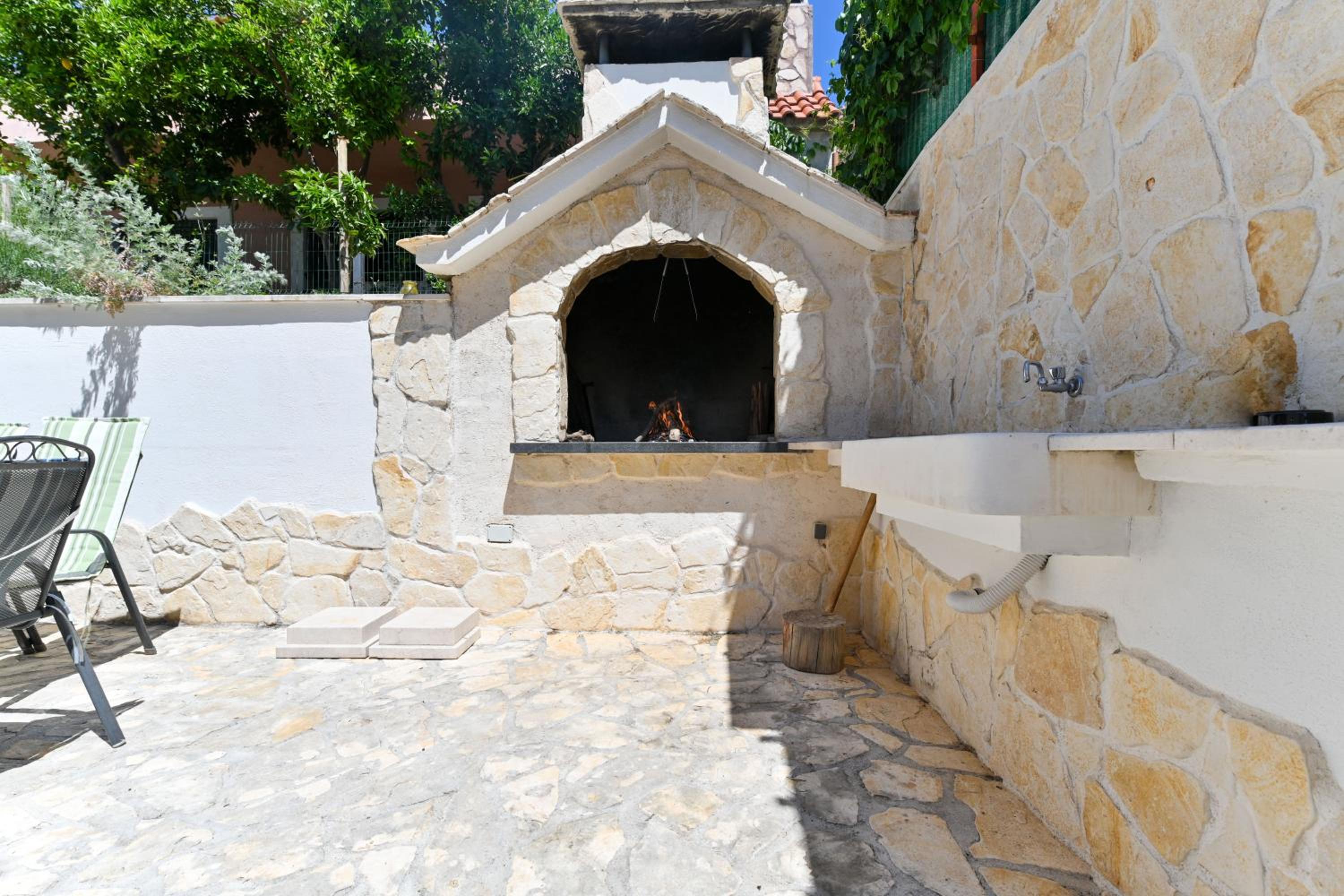 Photo 29