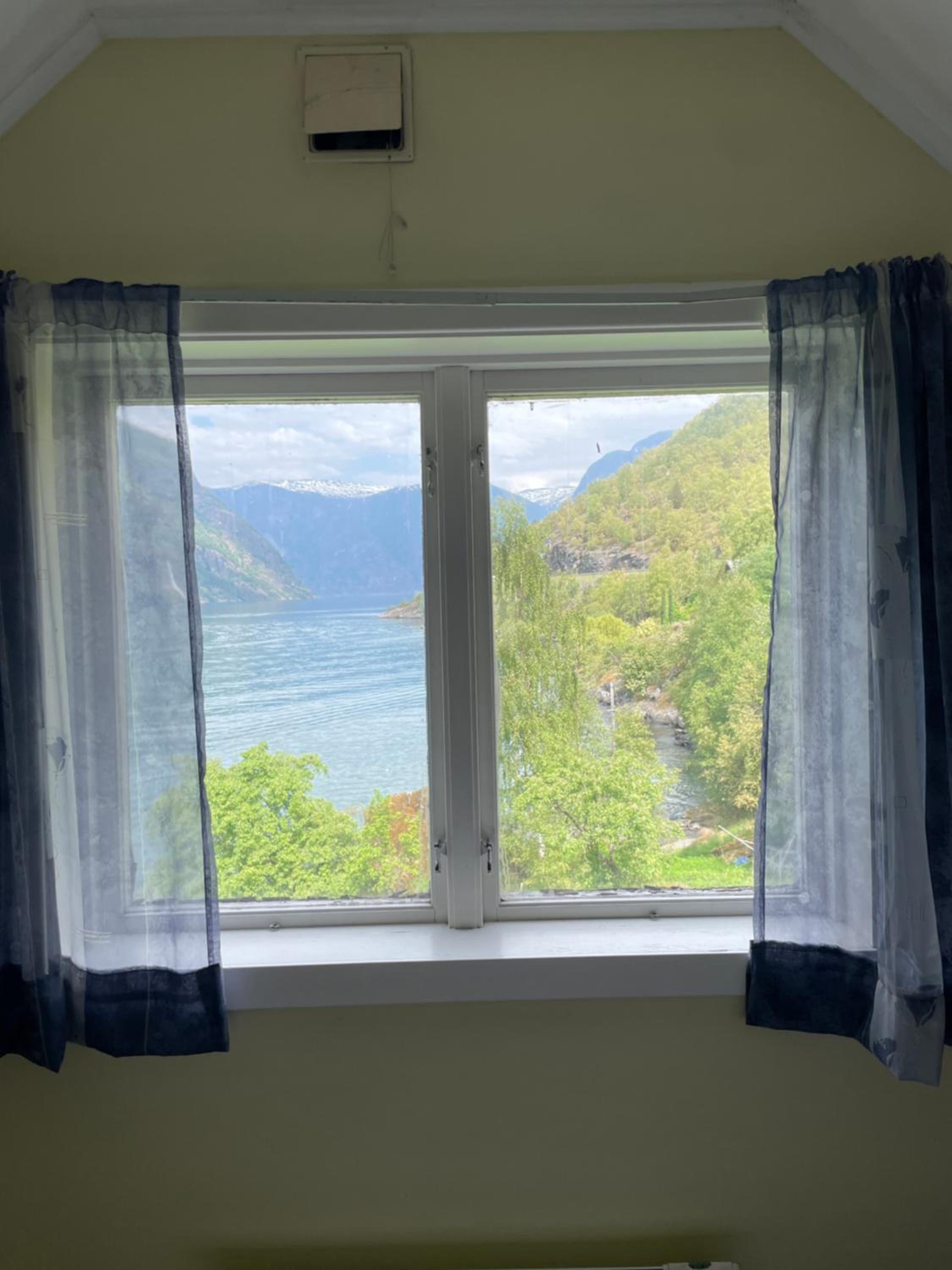 Aurland Feriehus