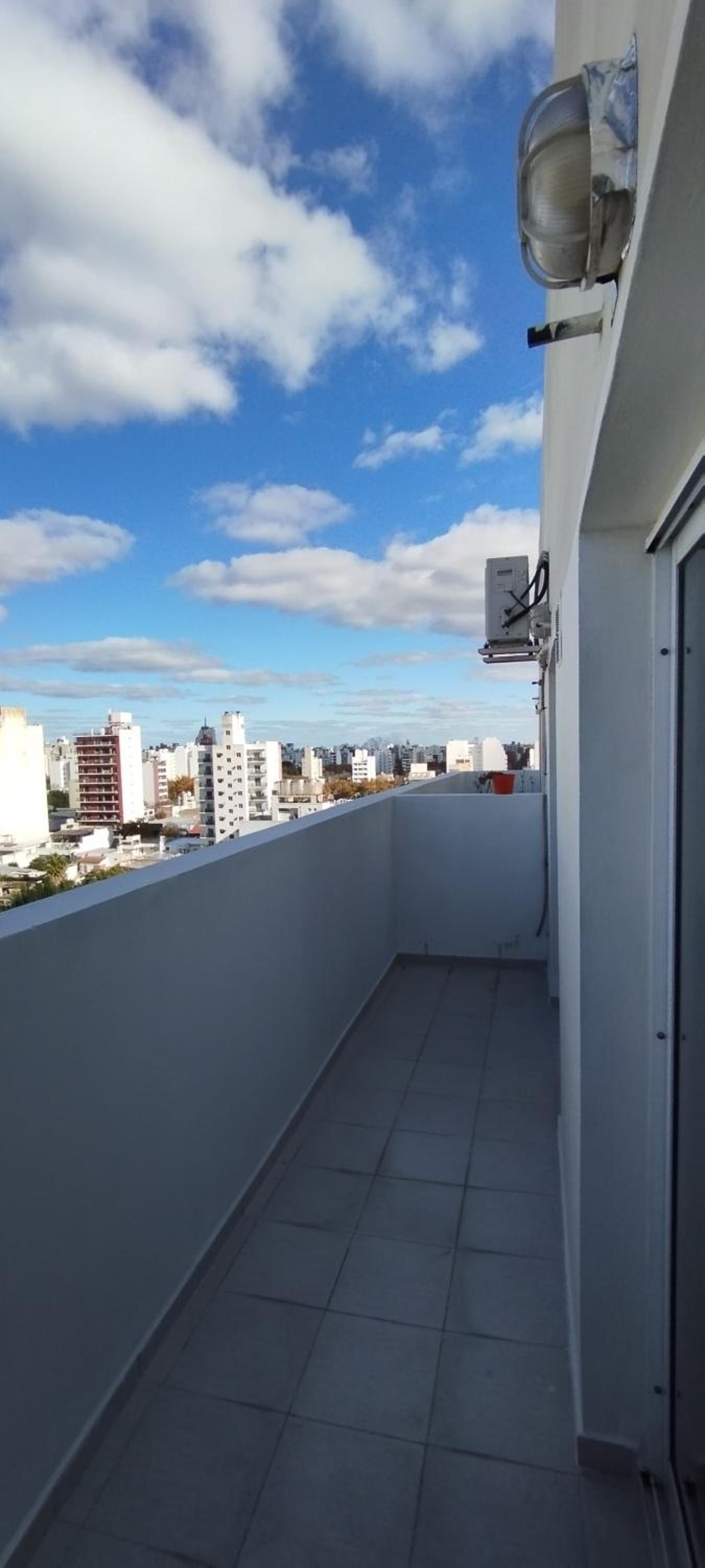 Departamento 2 Ambientes, 3 camas con cochera 40 y 6