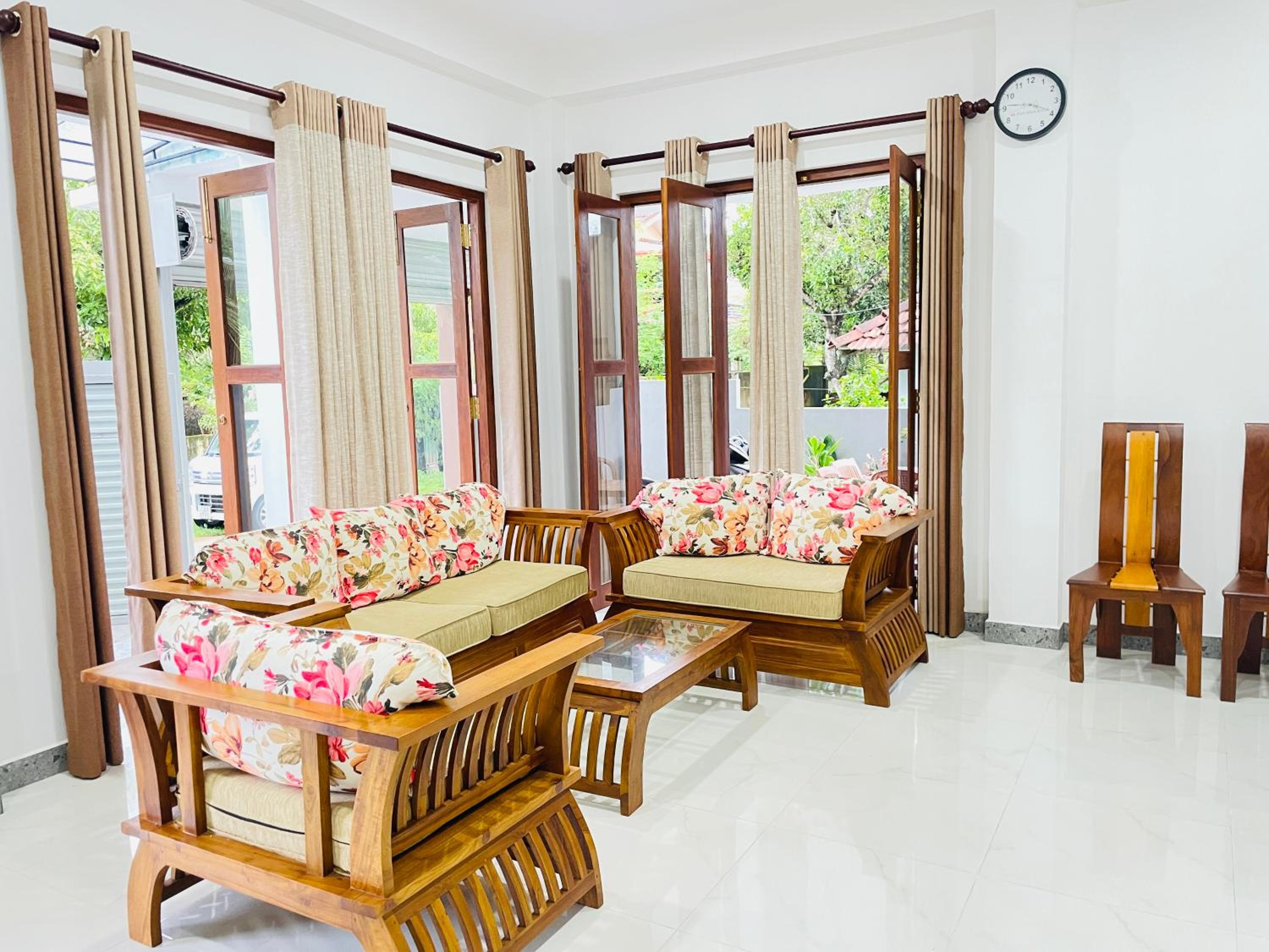 Dinuradi Villa