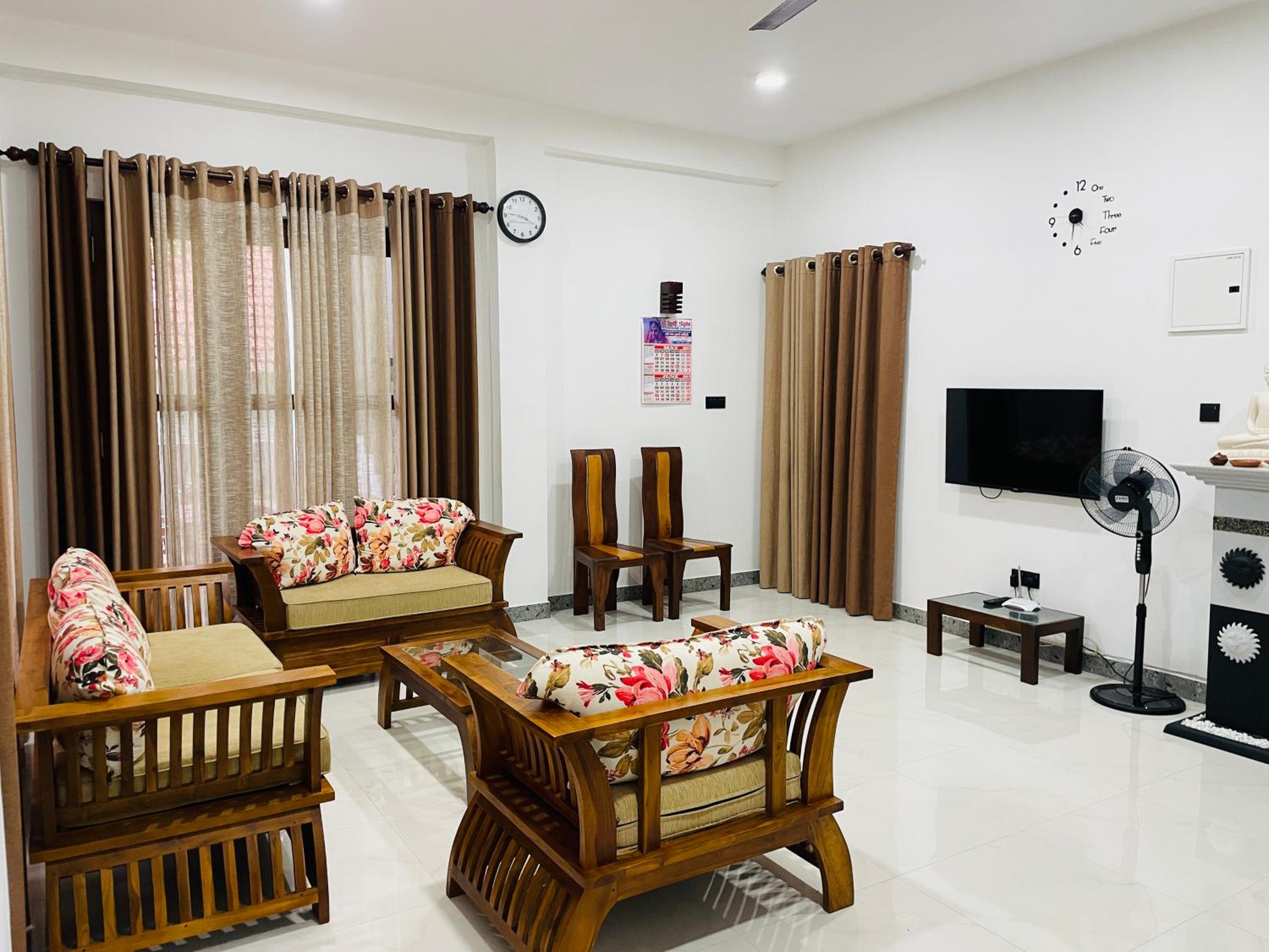 Dinuradi Villa