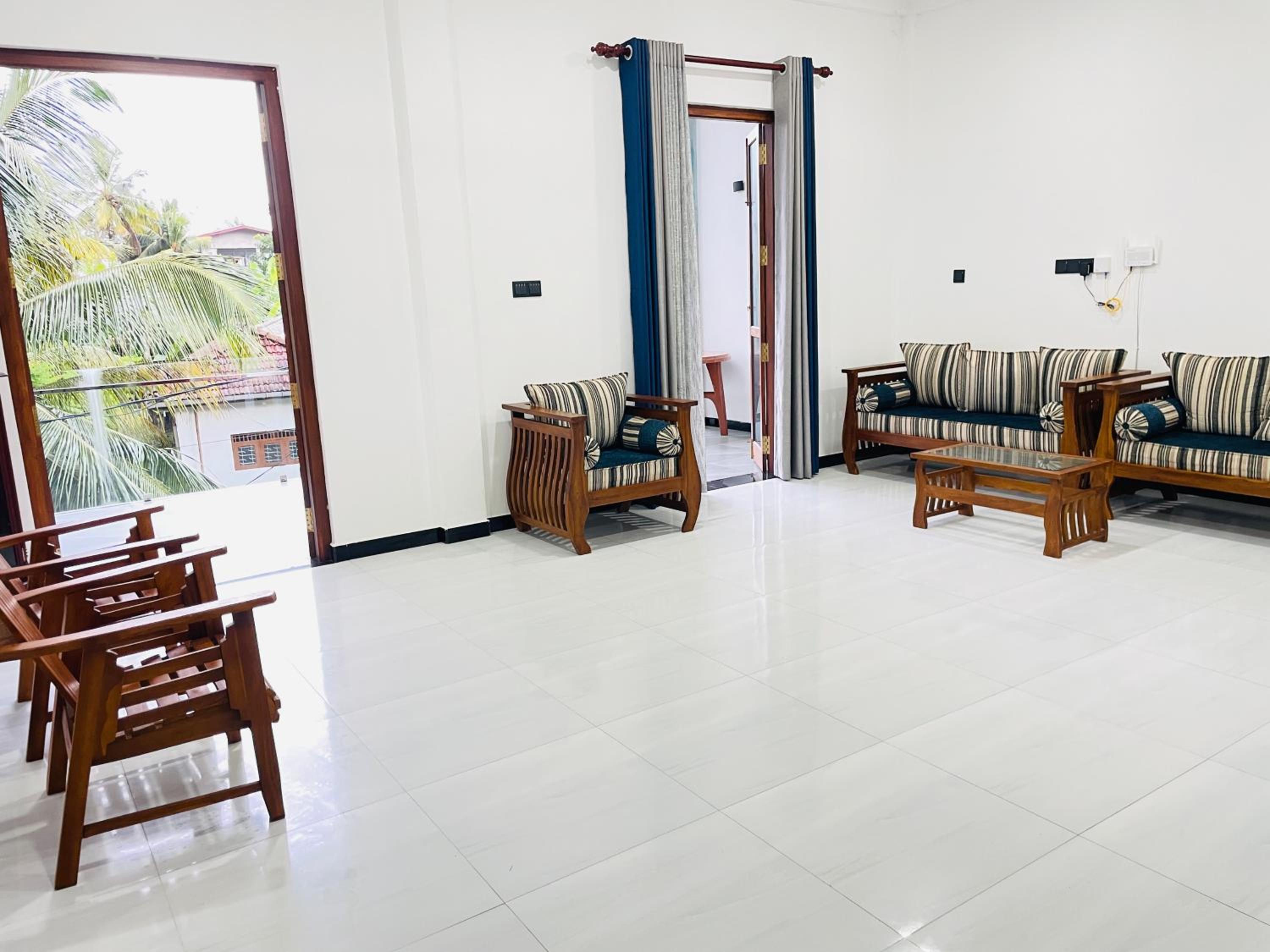 Dinuradi Villa