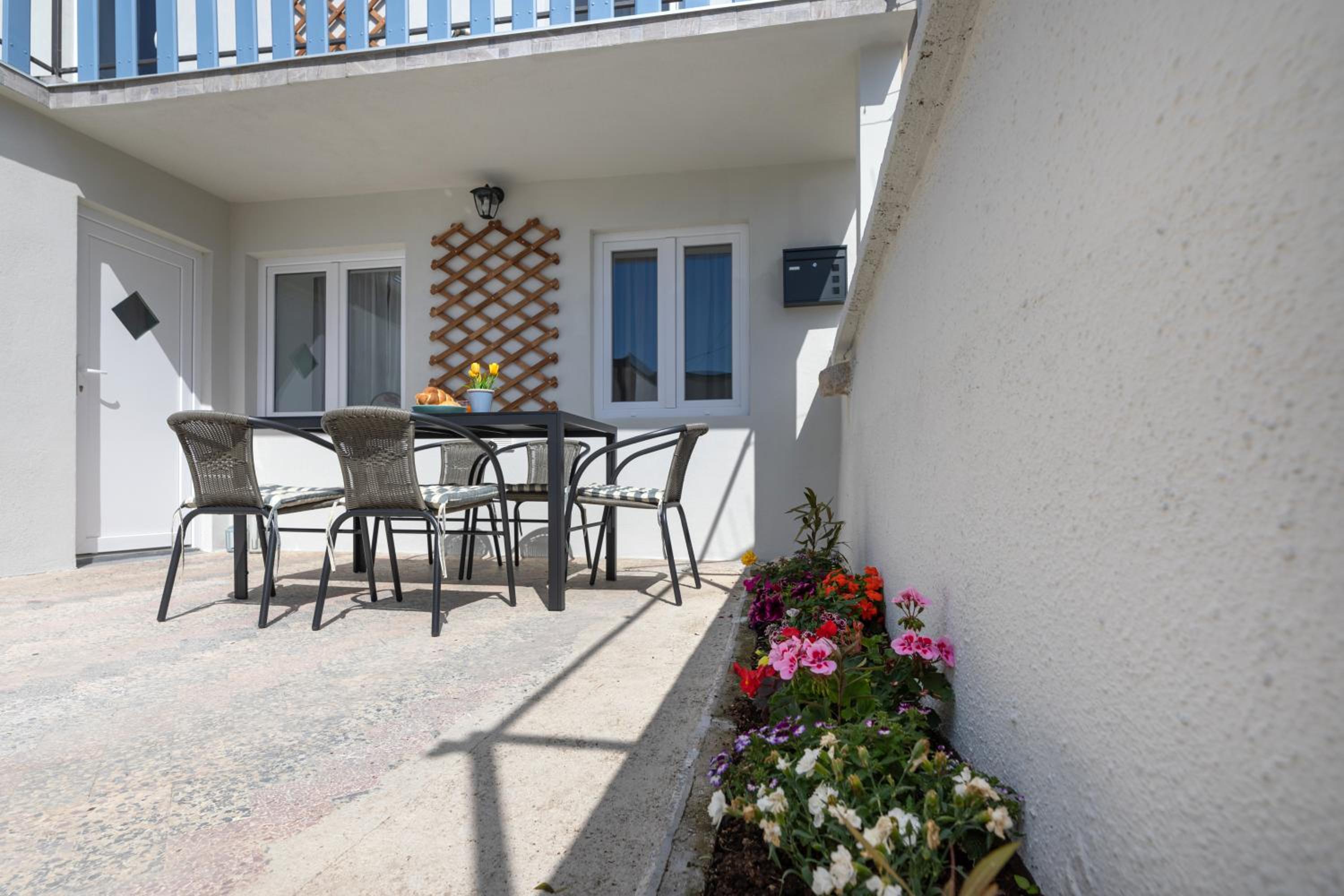 MIA Family Apartments Punat view 3