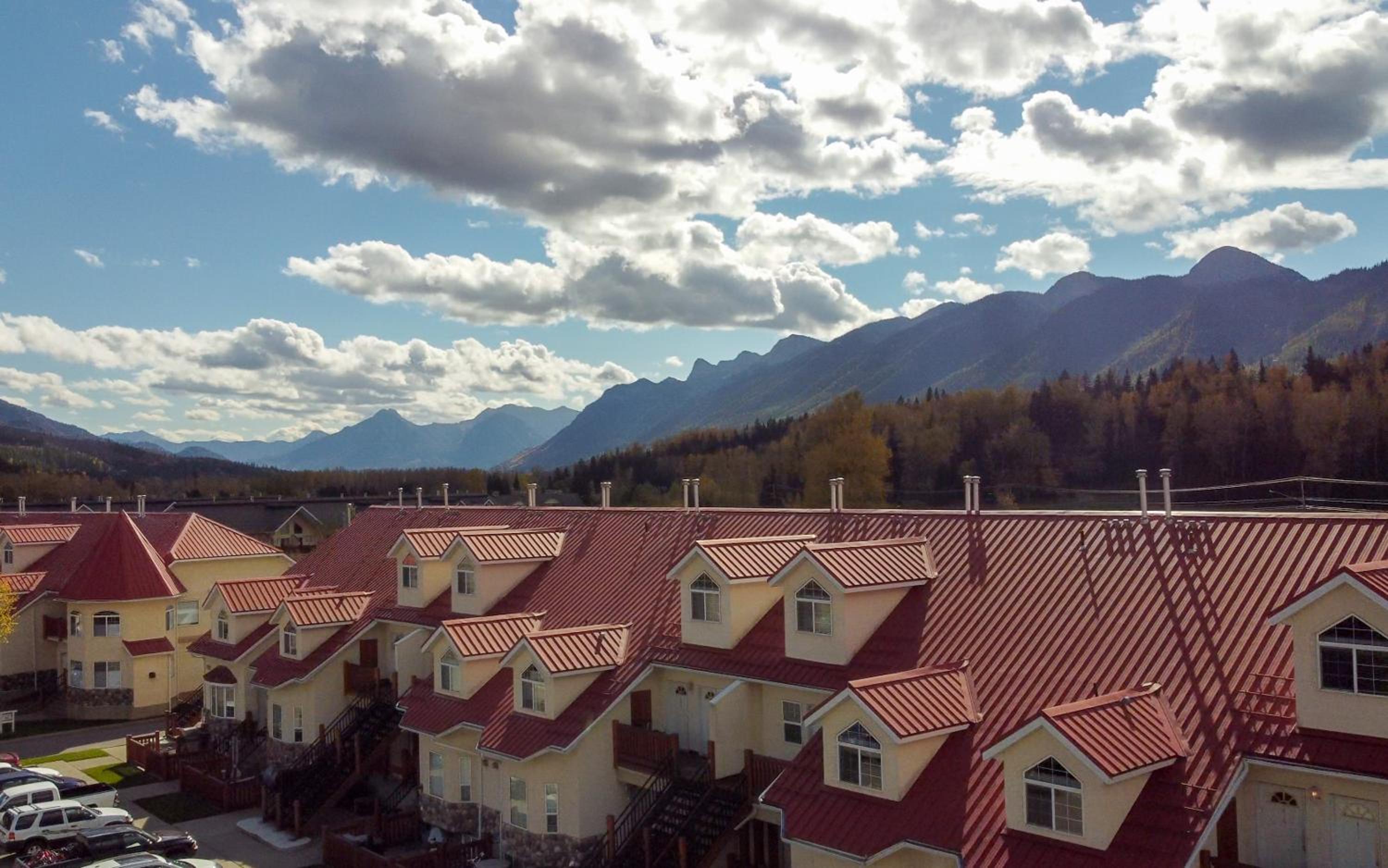 Riverside Condos by Fernie Central Reservations