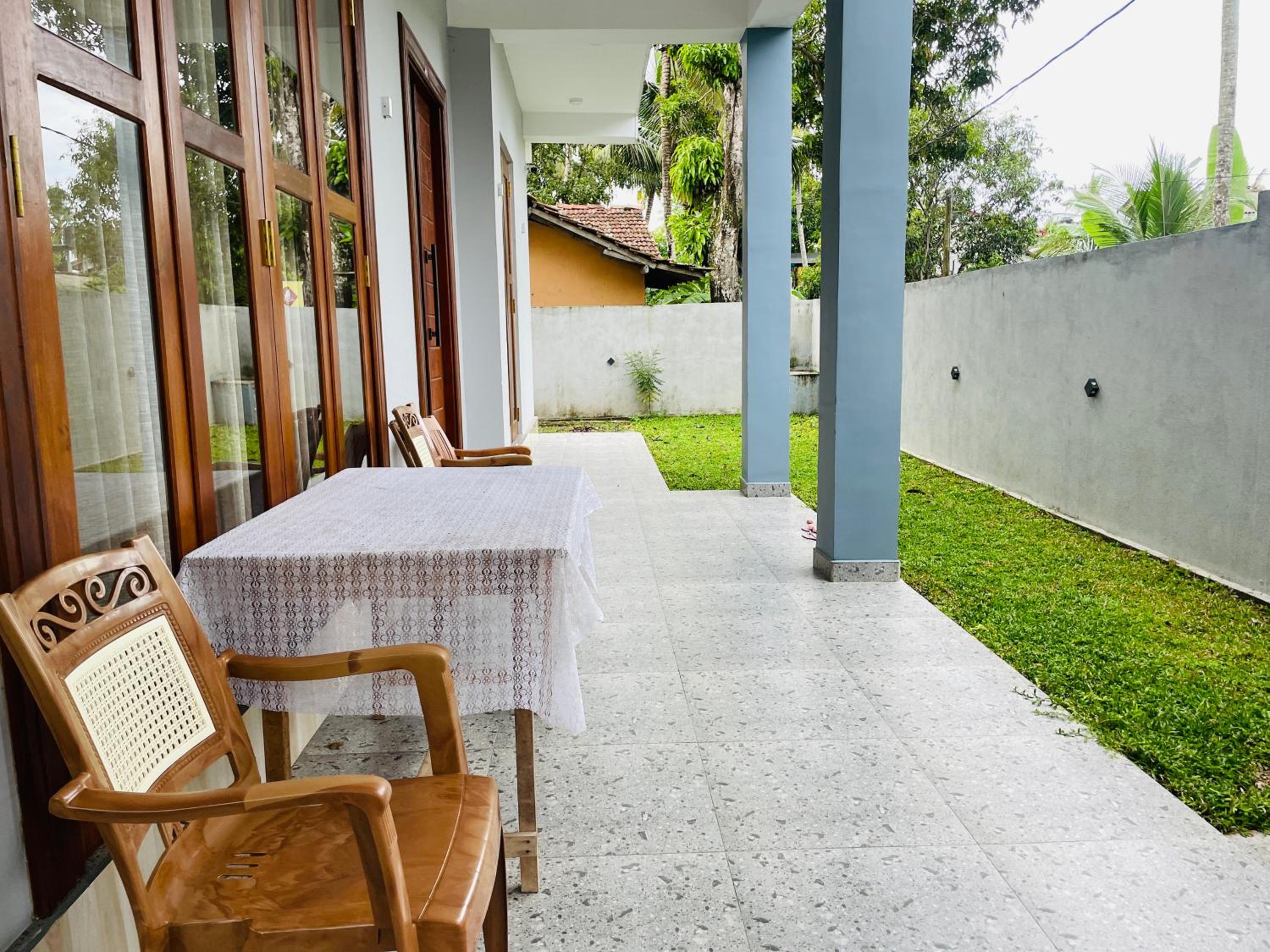 Dinuradi Villa