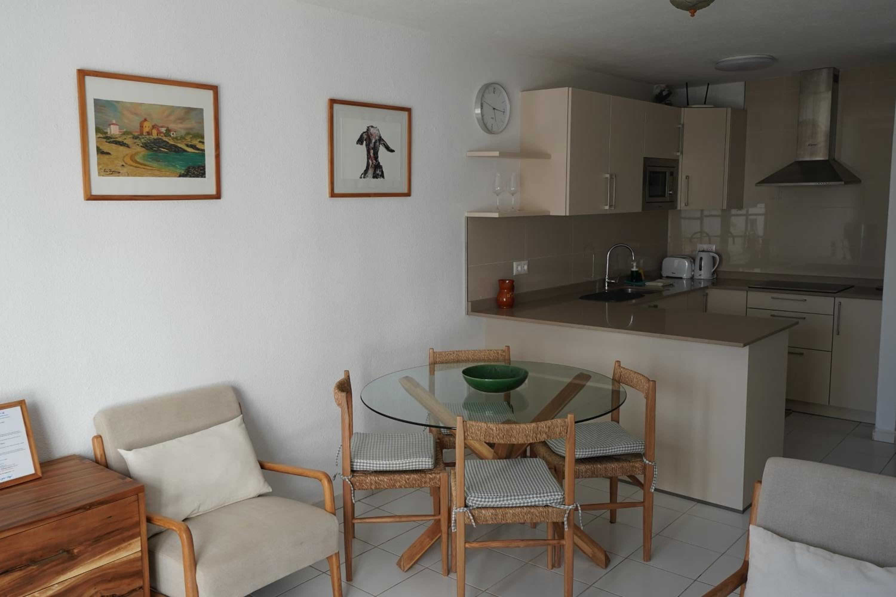 El Caleton Garden Apartment