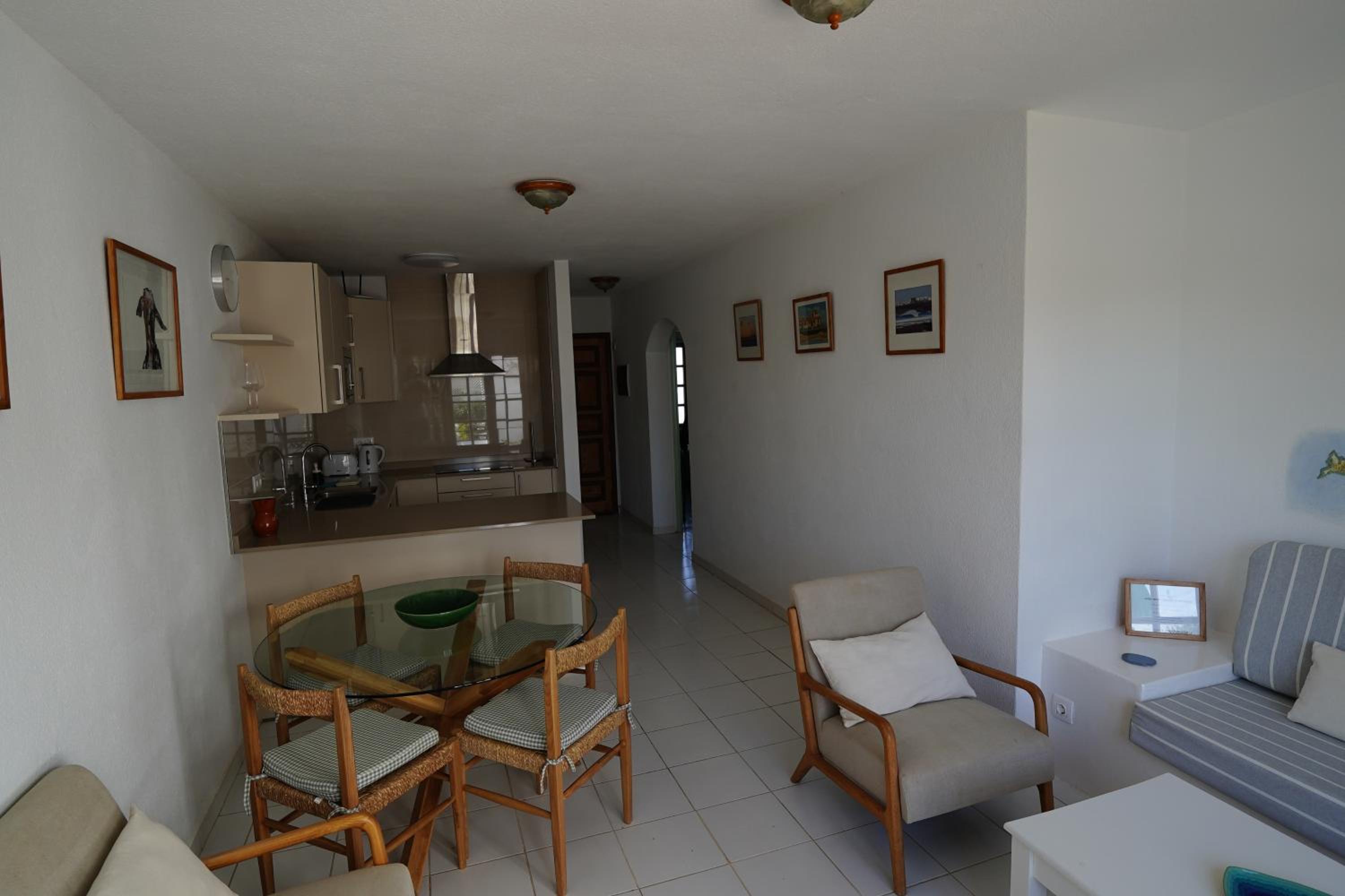 El Caleton Garden Apartment