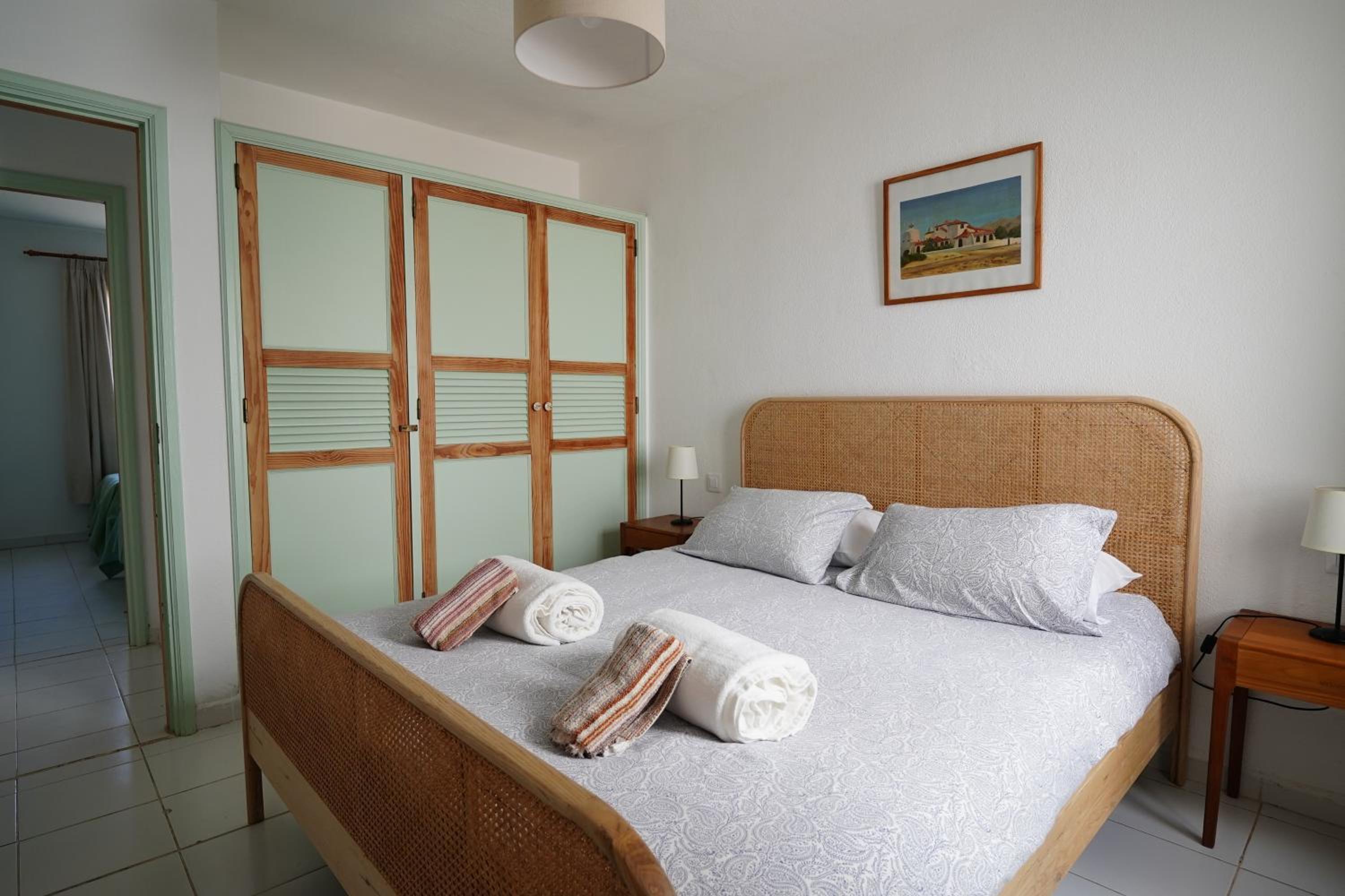 El Caleton Garden Apartment