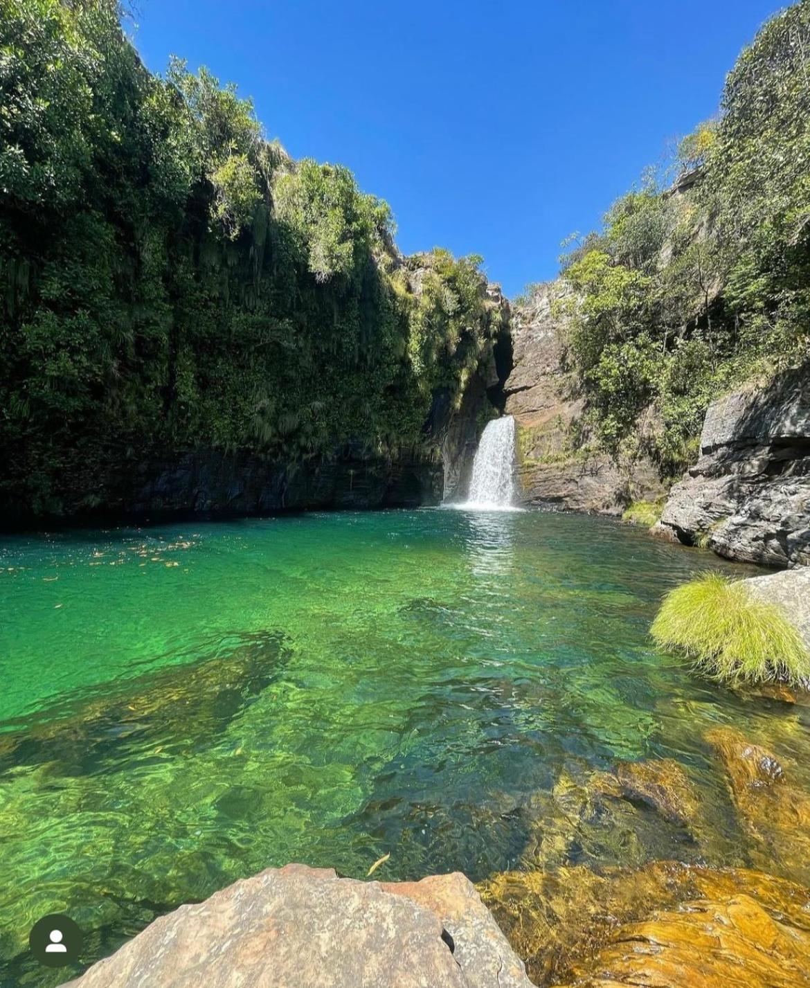 Chalé Pequi Conforto e Natureza chale com ar condicionado e maquina de lavar