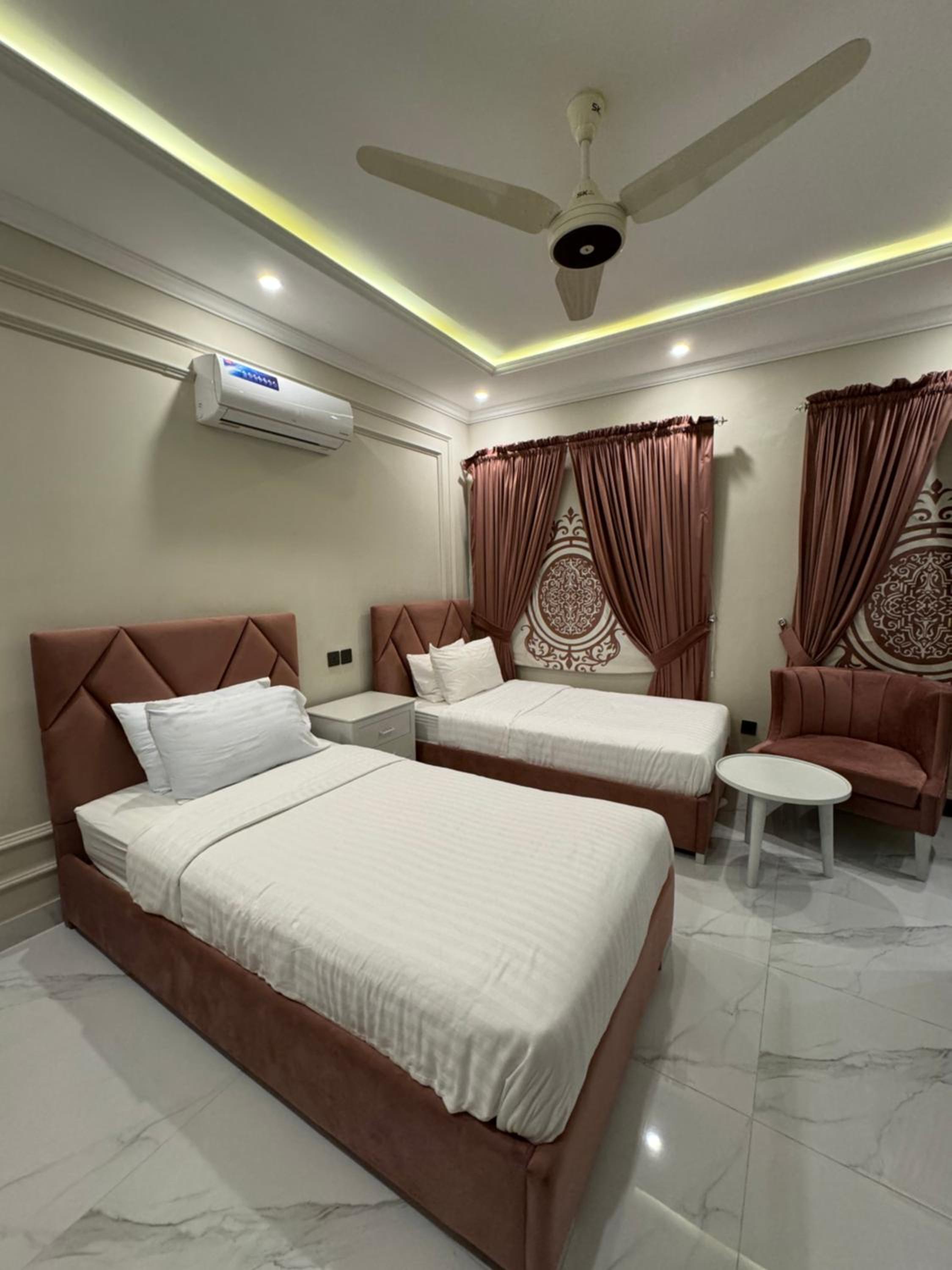 hotel room