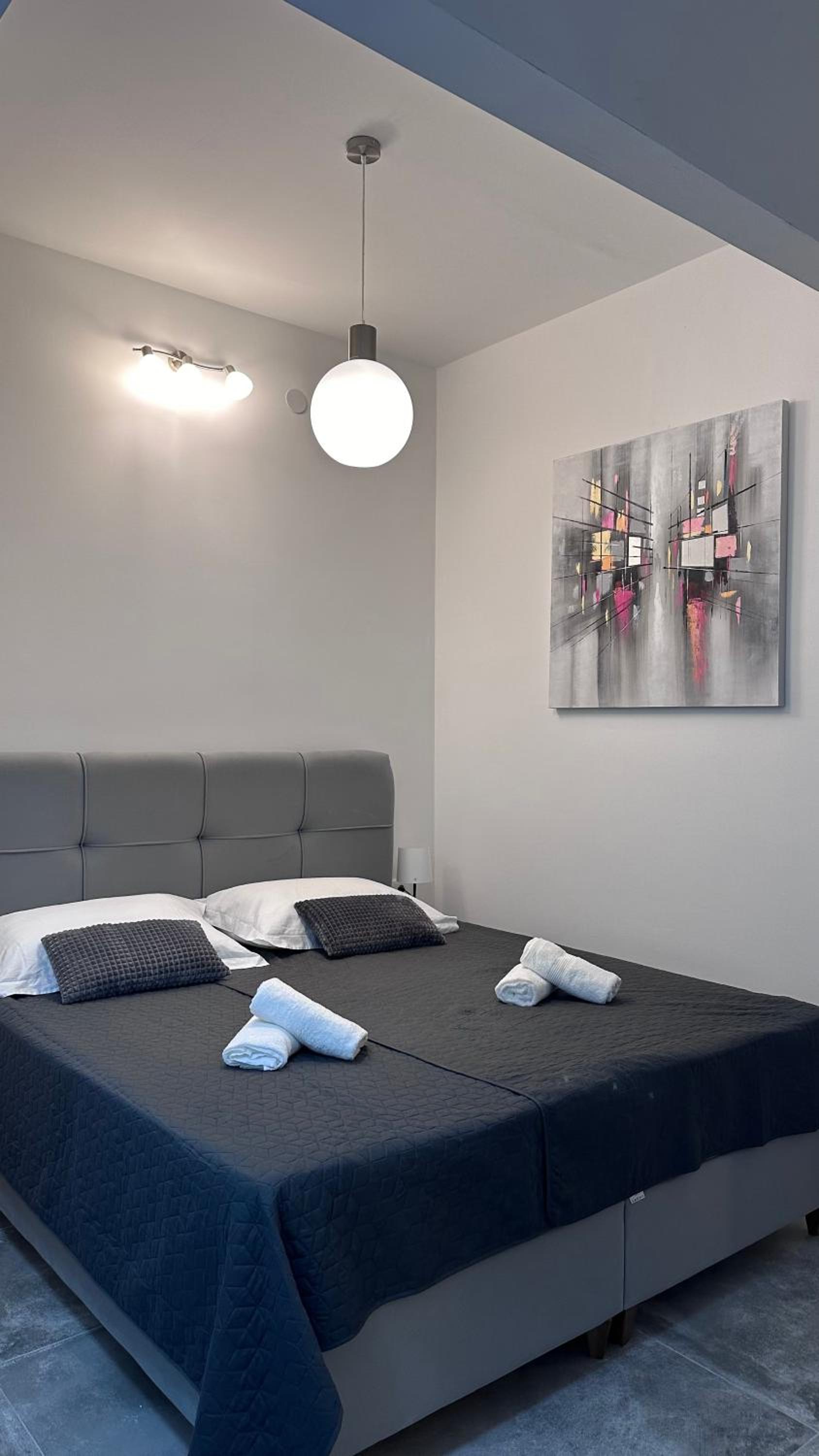 Apartment Lora