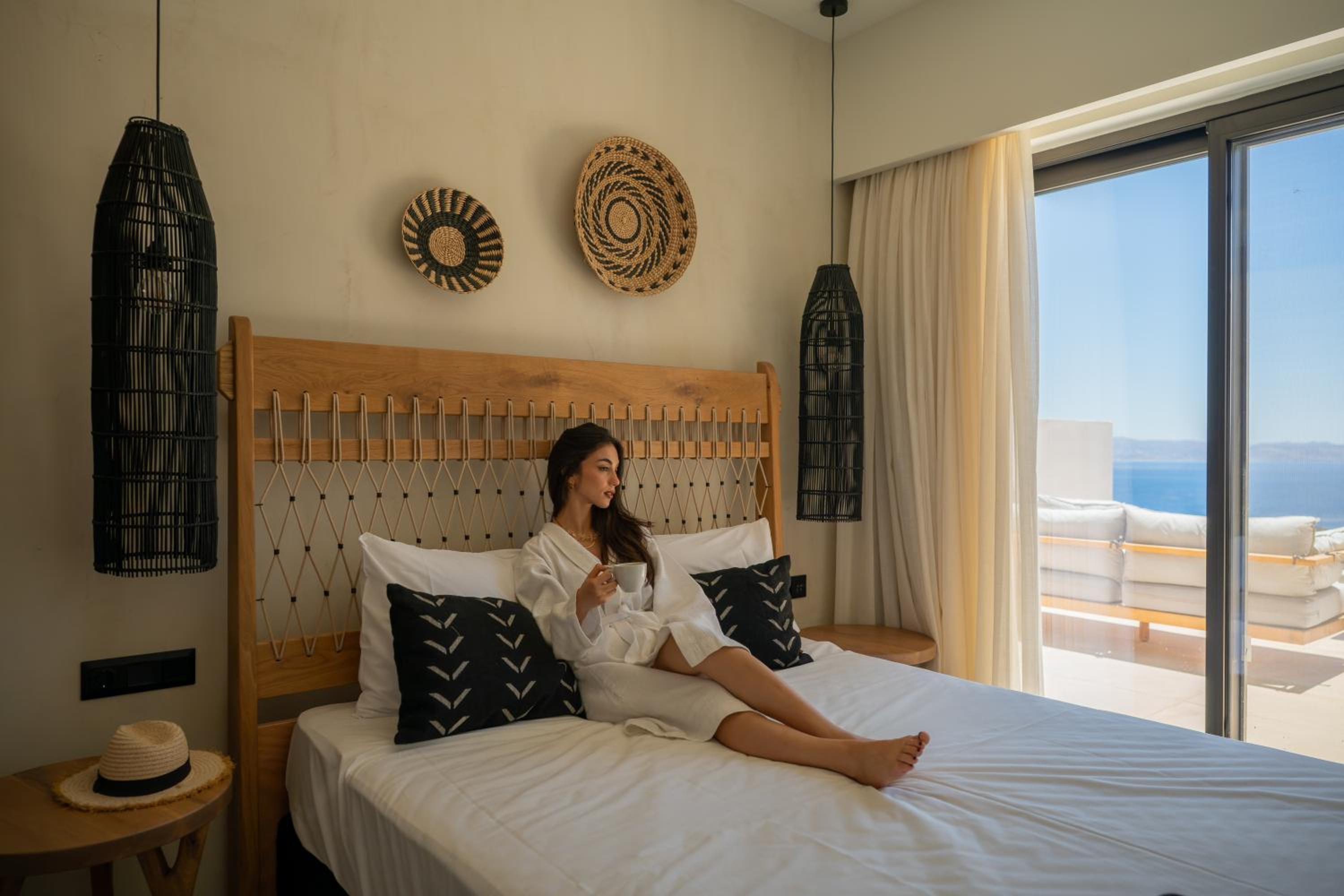 ArtOikia Luxury Villas, By Hellocrete view 2
