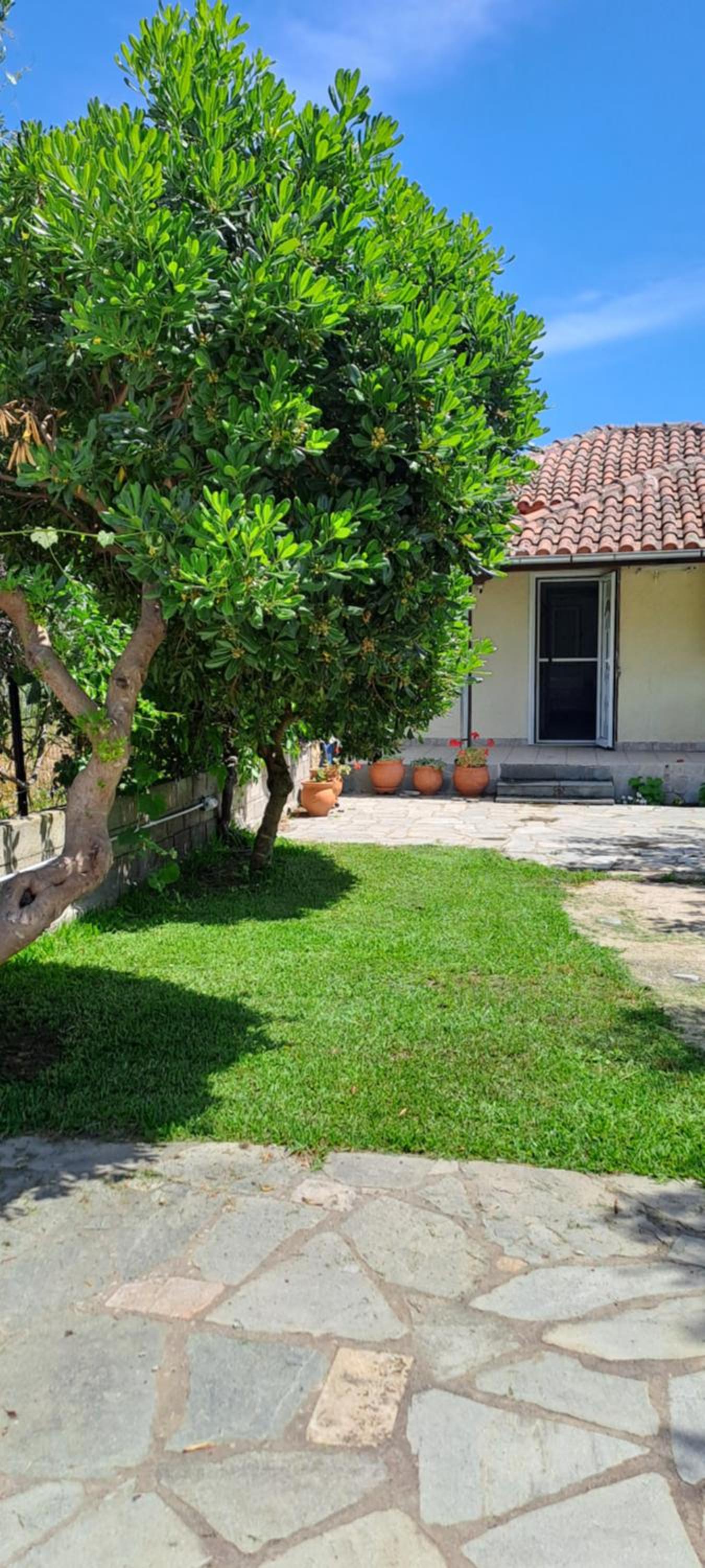 Toroni's Bay Cozy Home view 3