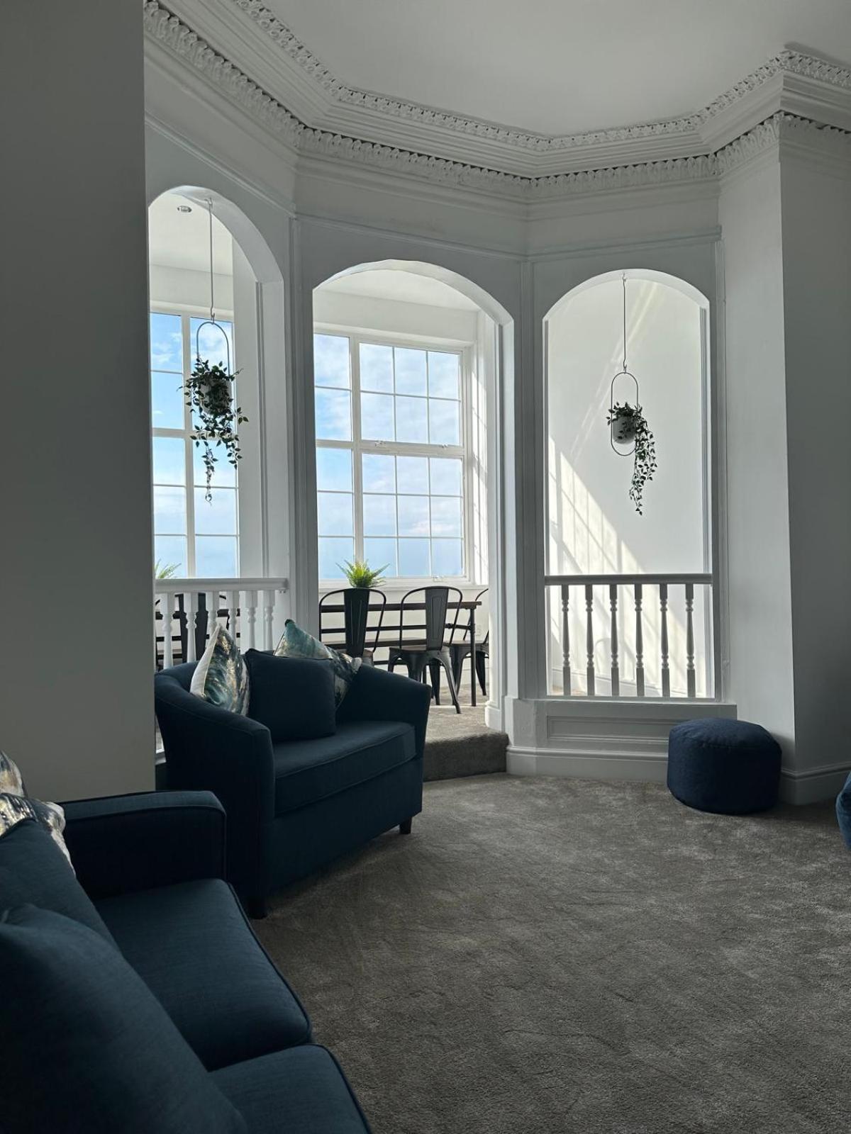 New Sandpiper Apartments