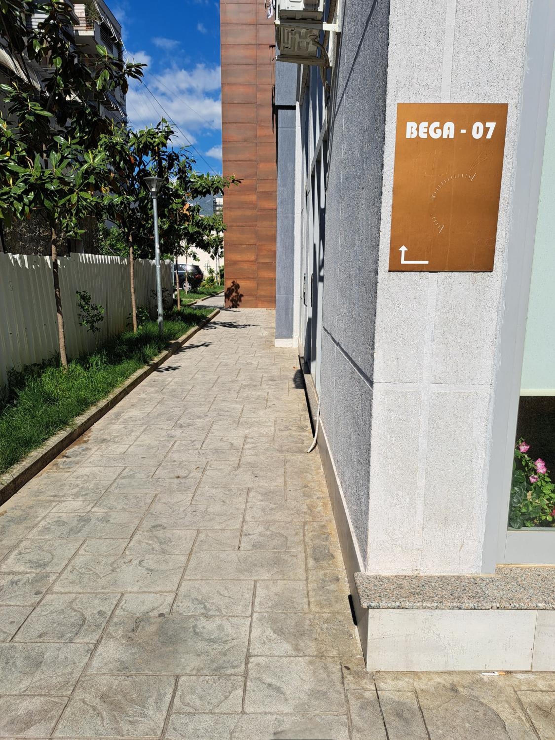 Pazari Luxury Central Apartment