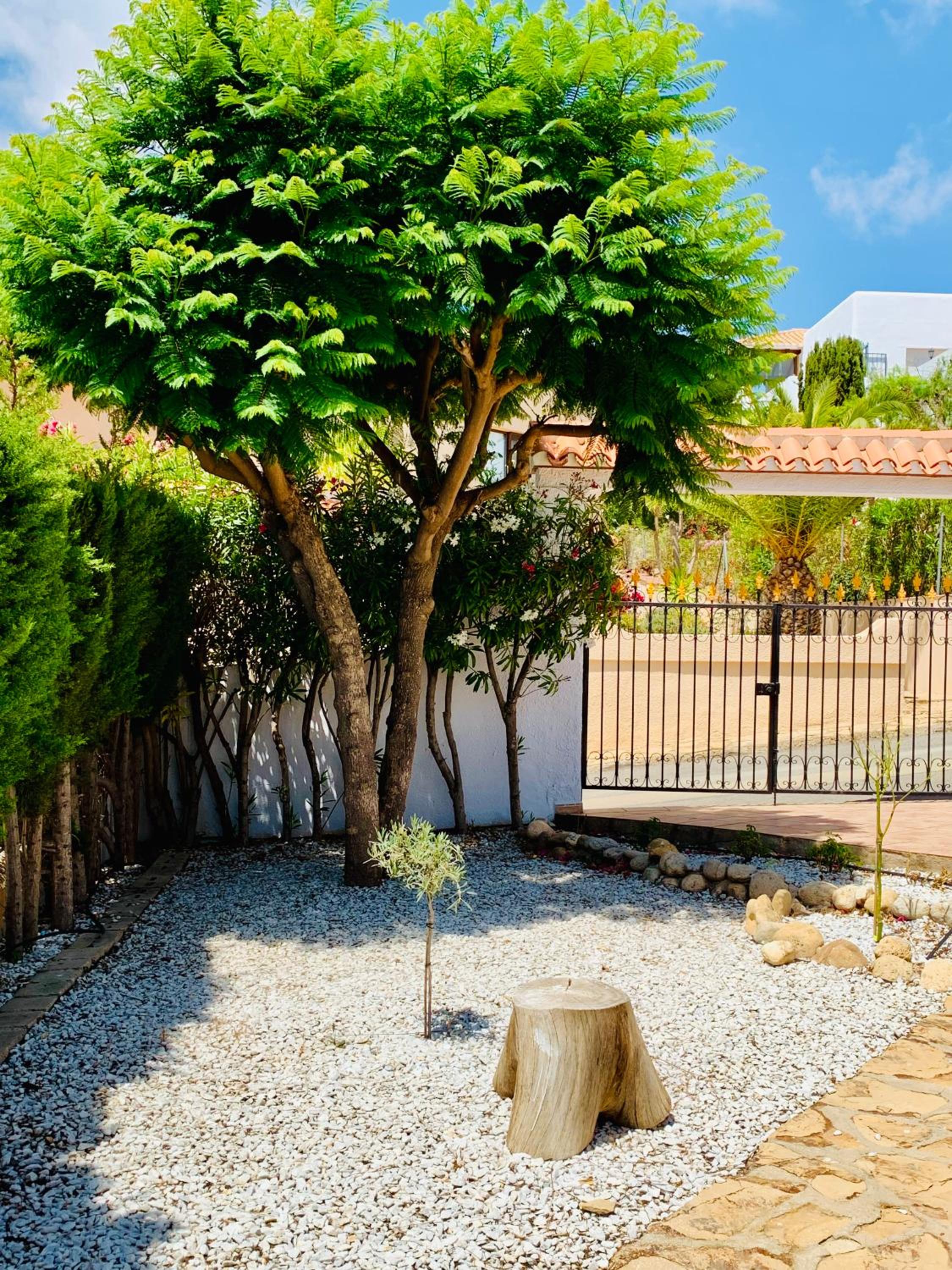 LA BARRACA - Ideal para familias y adultos responsables en busca de tranquilidad no se permiten fiestas photo 3