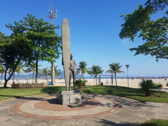 Apto Pé na Areia no Gonzaga - Recém Reformado!