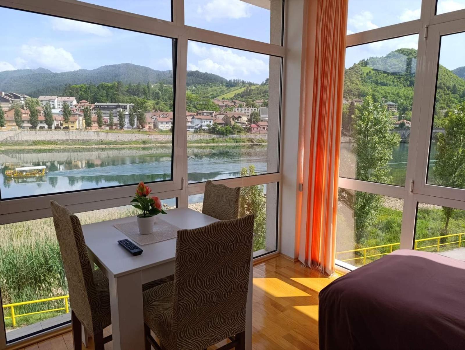 Apartmani Helena