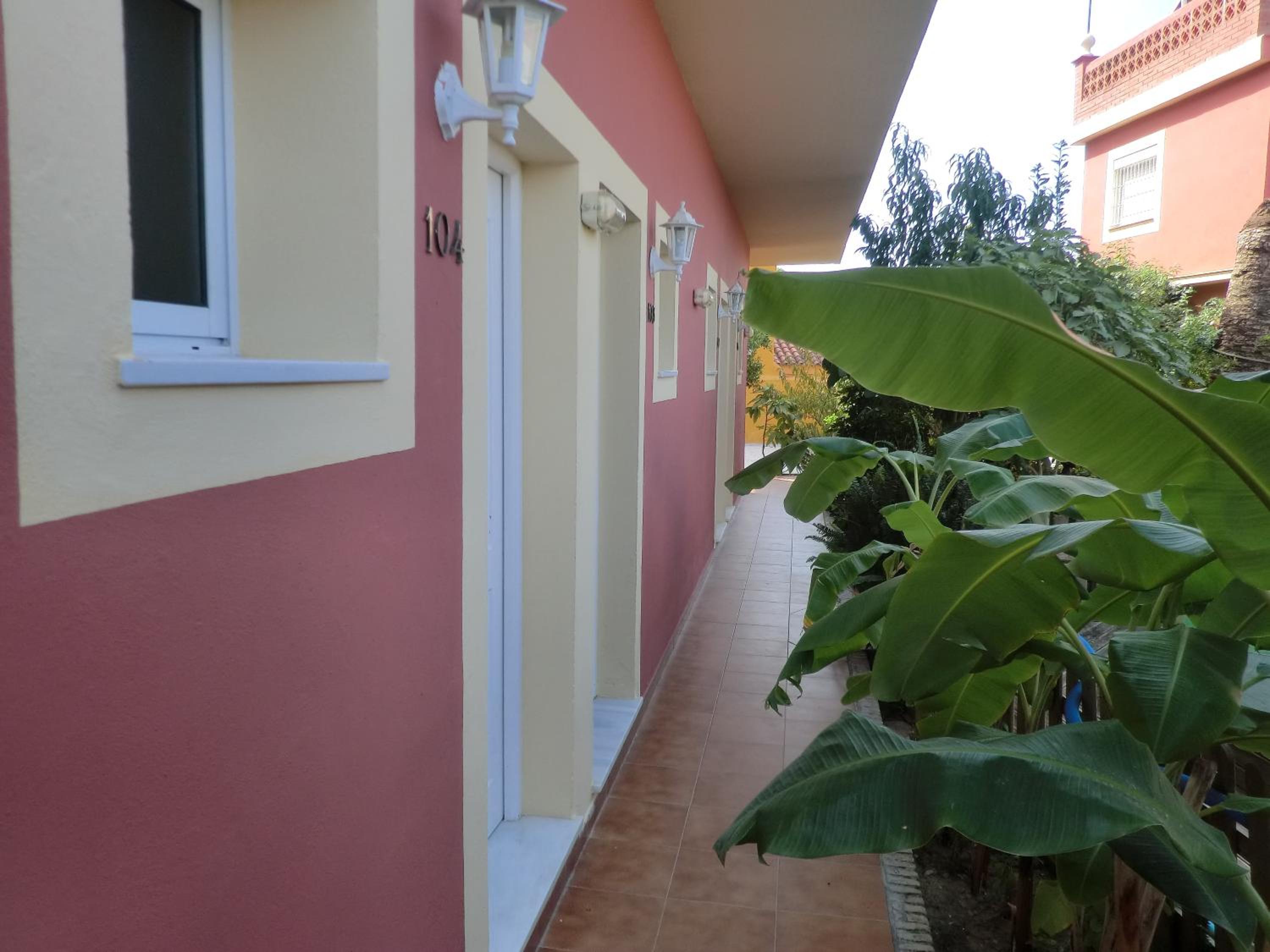 Hostal Alhaja Playa