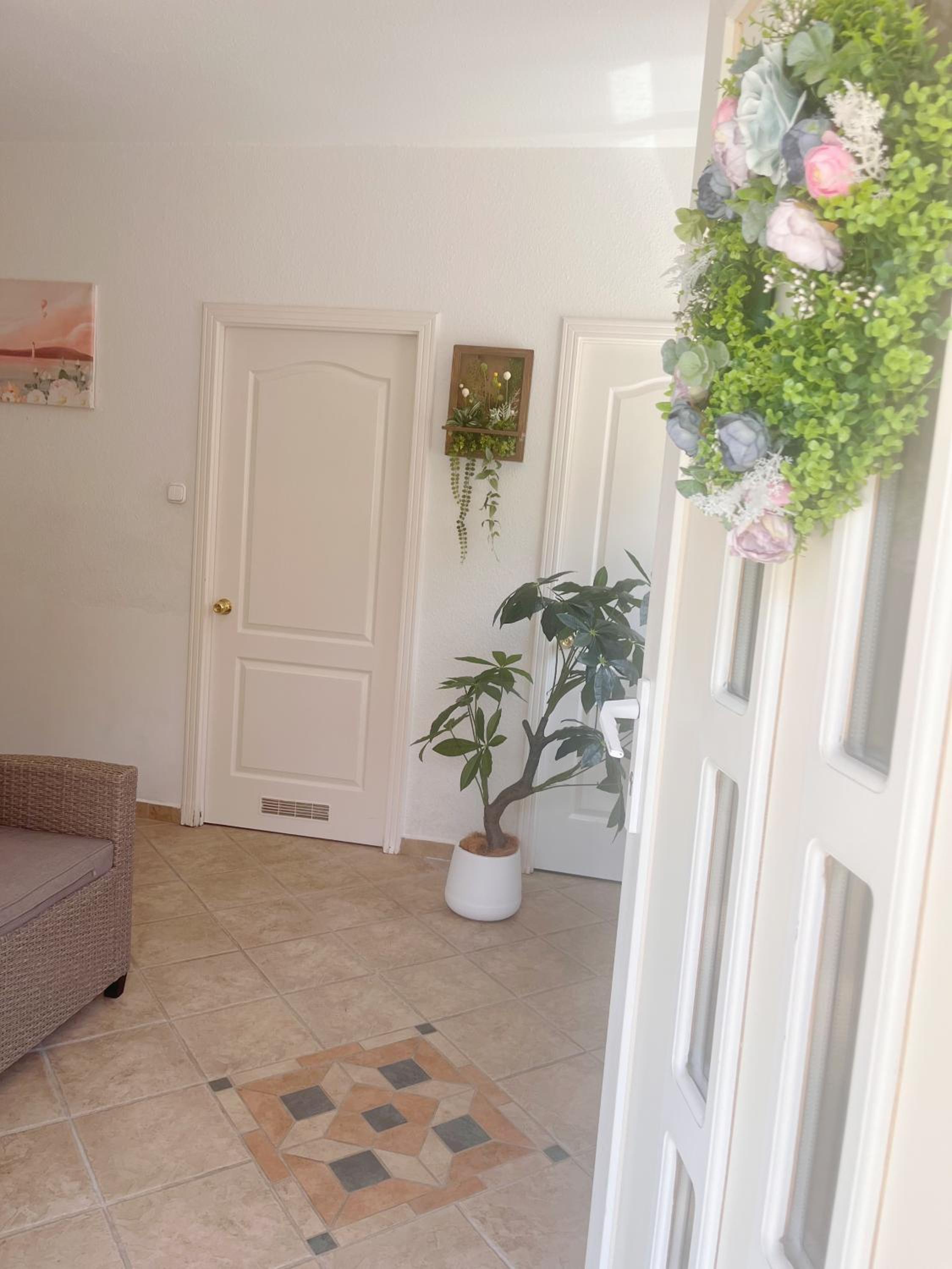 Garden villa Free parking and air conditioning view 2