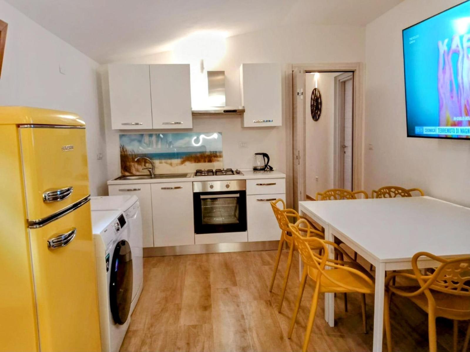 La Grotta Sardegna 5 Bedrooms each with a Private Ensuite Bathroom featuring a Hydromassage Shower Air Conditioning view 2