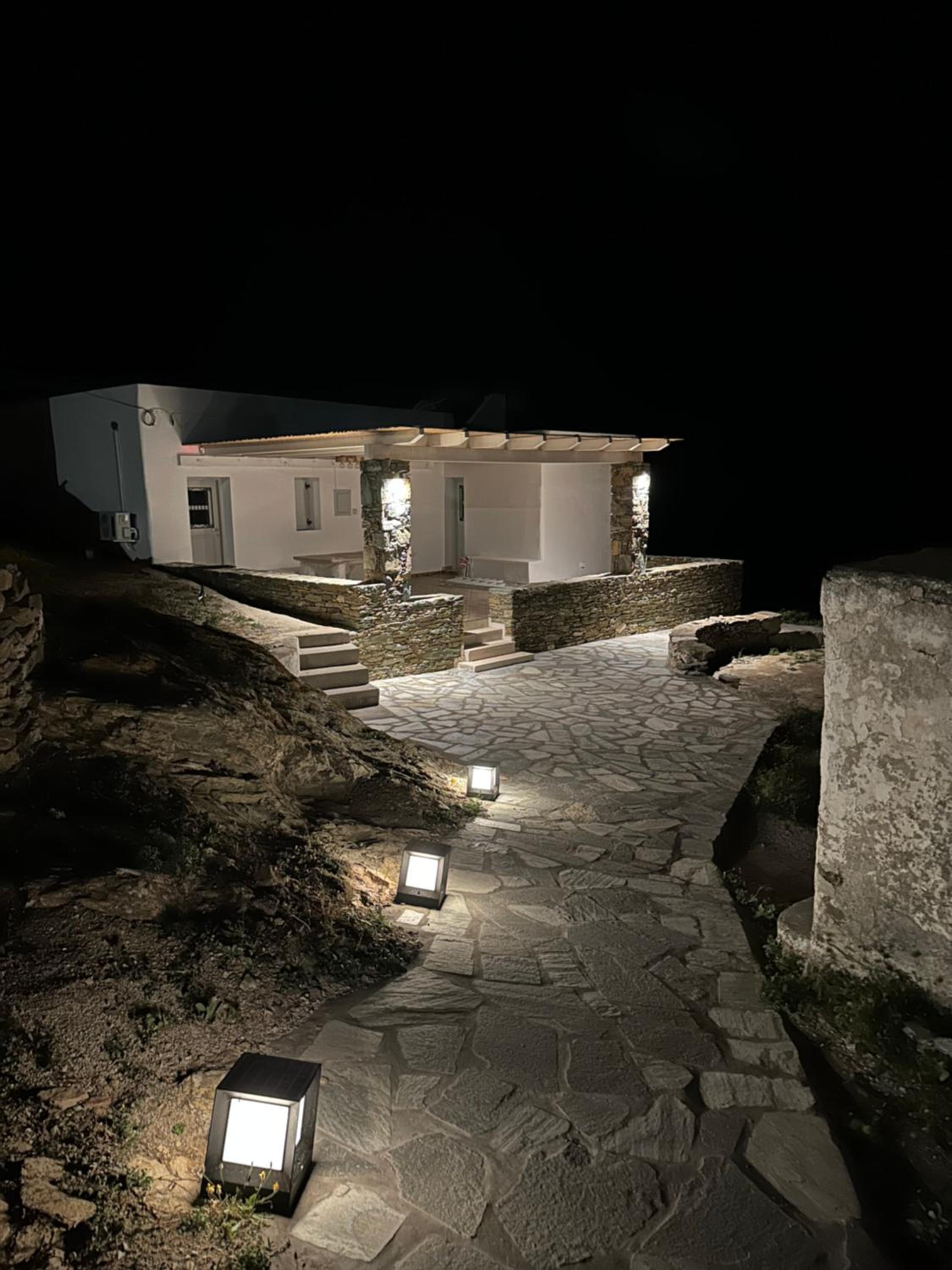 Hotel Aloni - Image 1