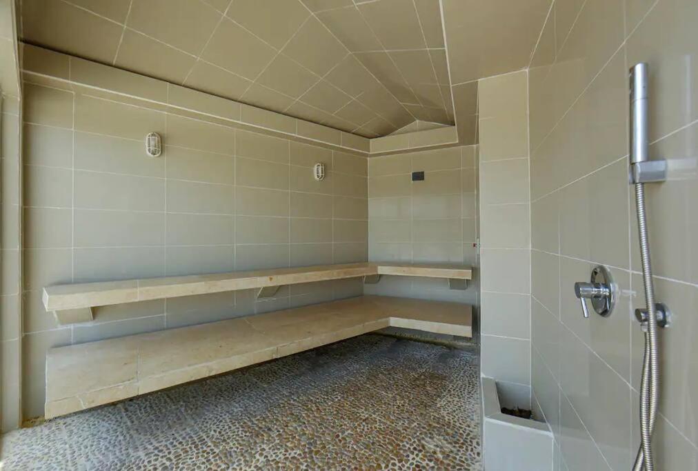 Apartamento lujoso frente al mar