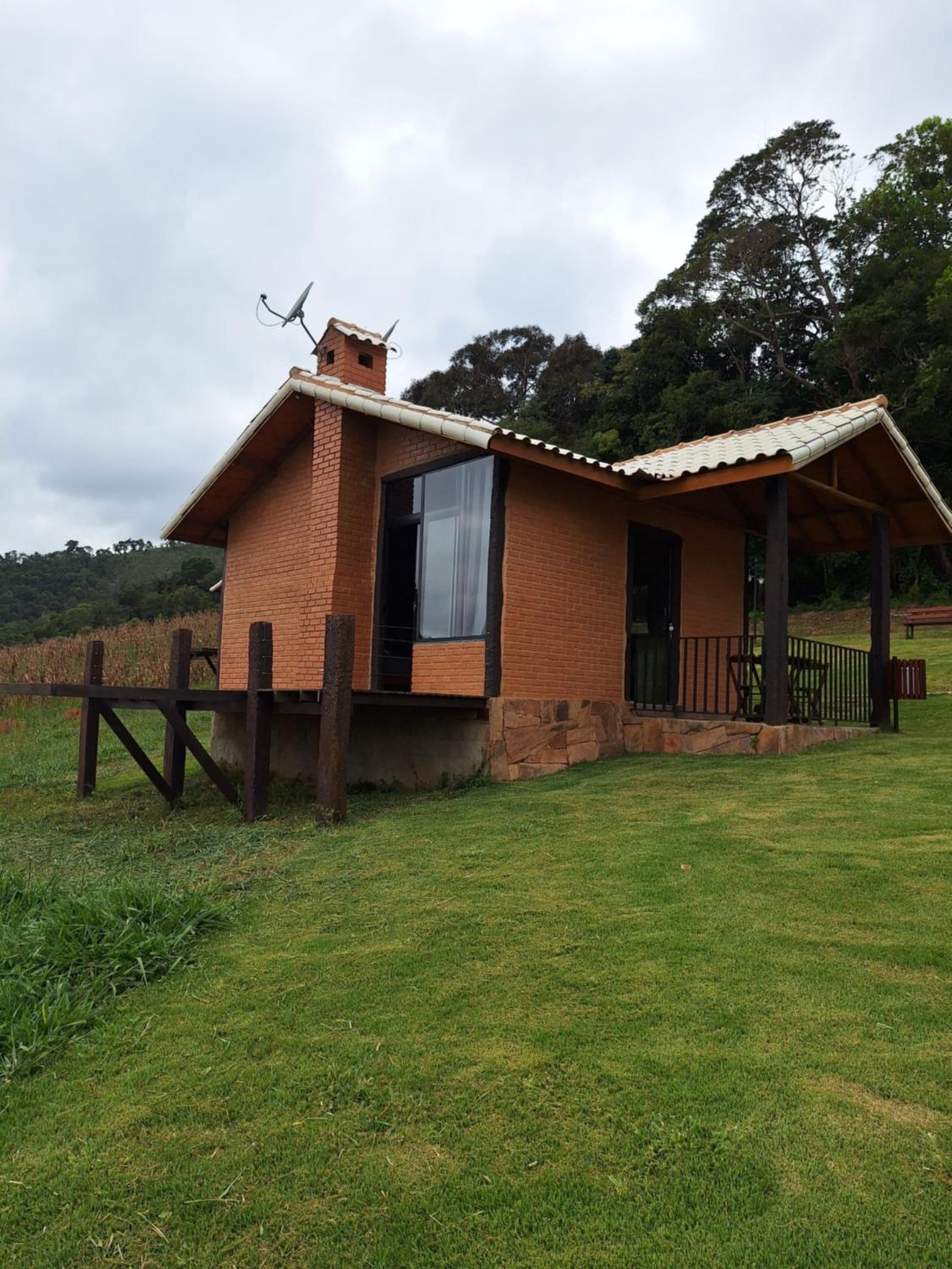 Vitrine da serra chalé luxo