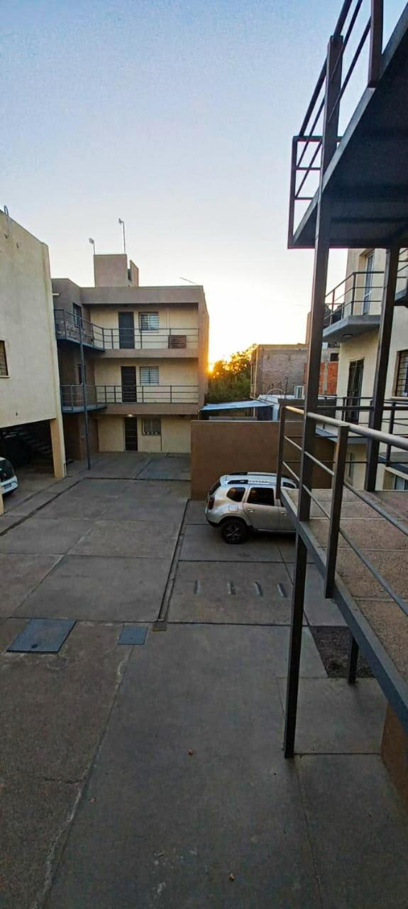 Dpto 1 dormitorio a 2 cuadras de Parque de Mayo