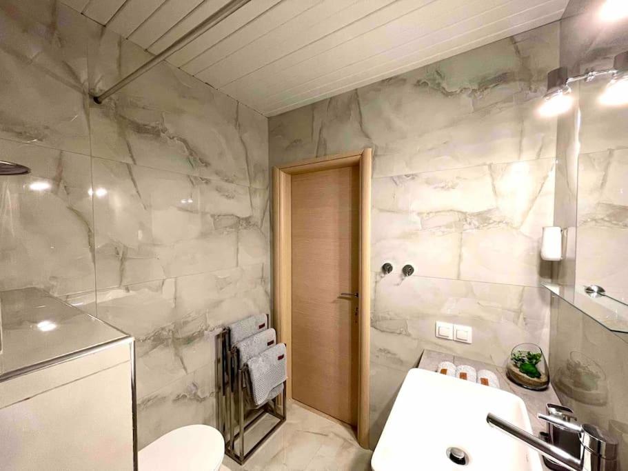 NAVIE GARDEN Getaway Peraia apartment near to beach - Property Image 30