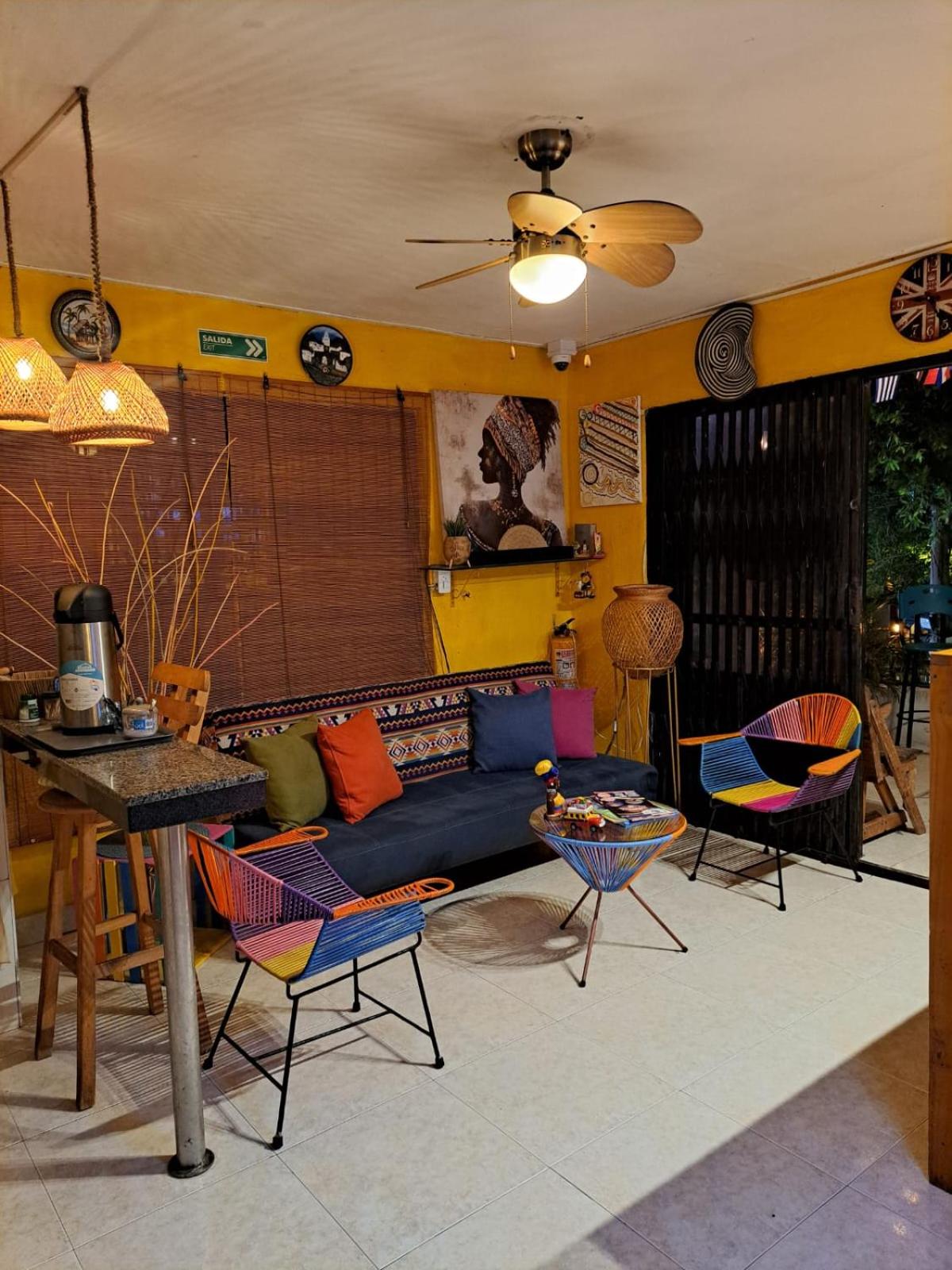 lounge