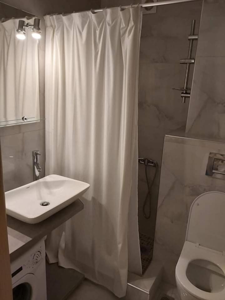 NAVIE GARDEN Getaway Peraia apartment near to beach - Property Image 46