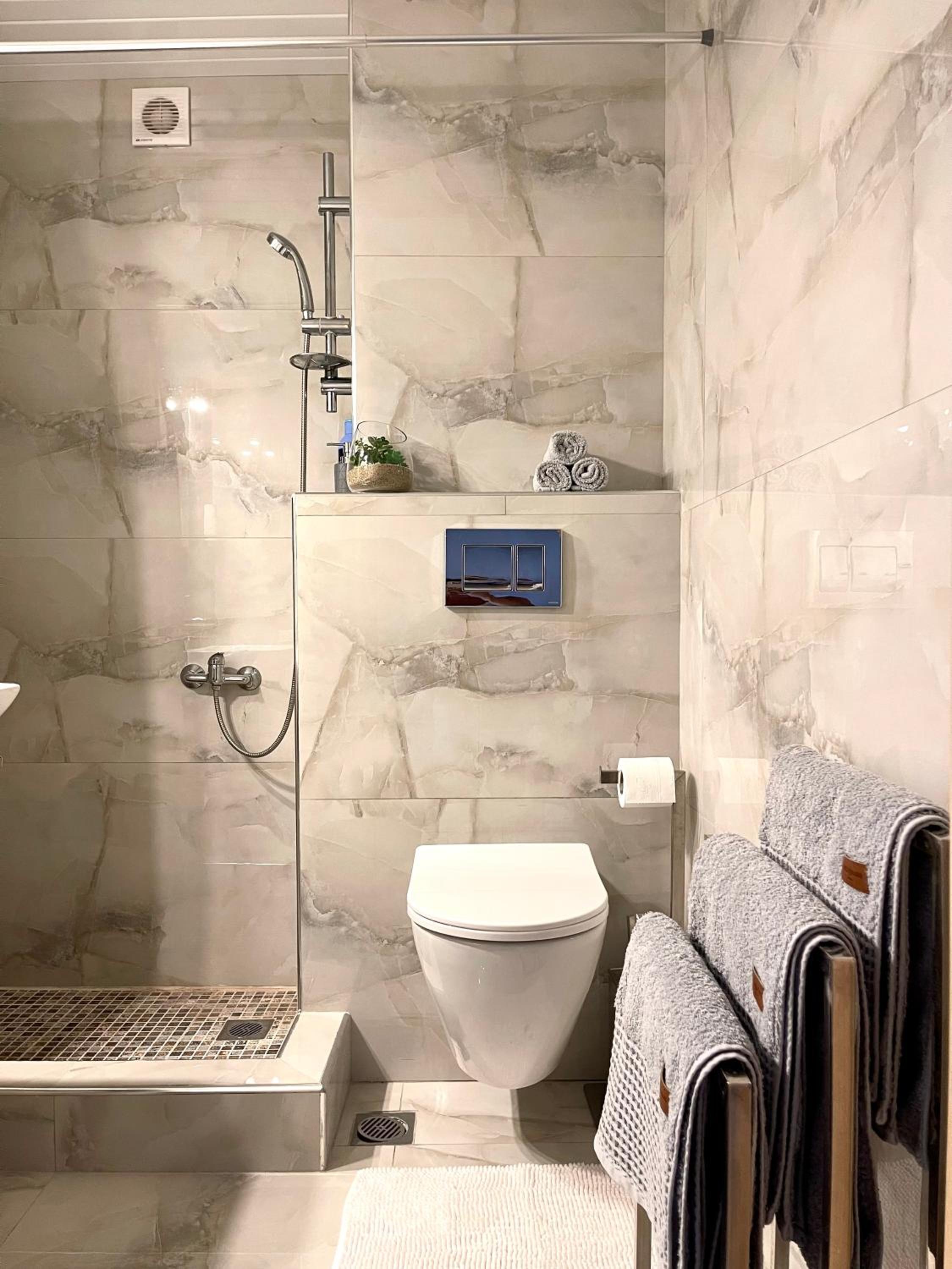 NAVIE GARDEN Getaway Peraia apartment near to beach - Property Image 45